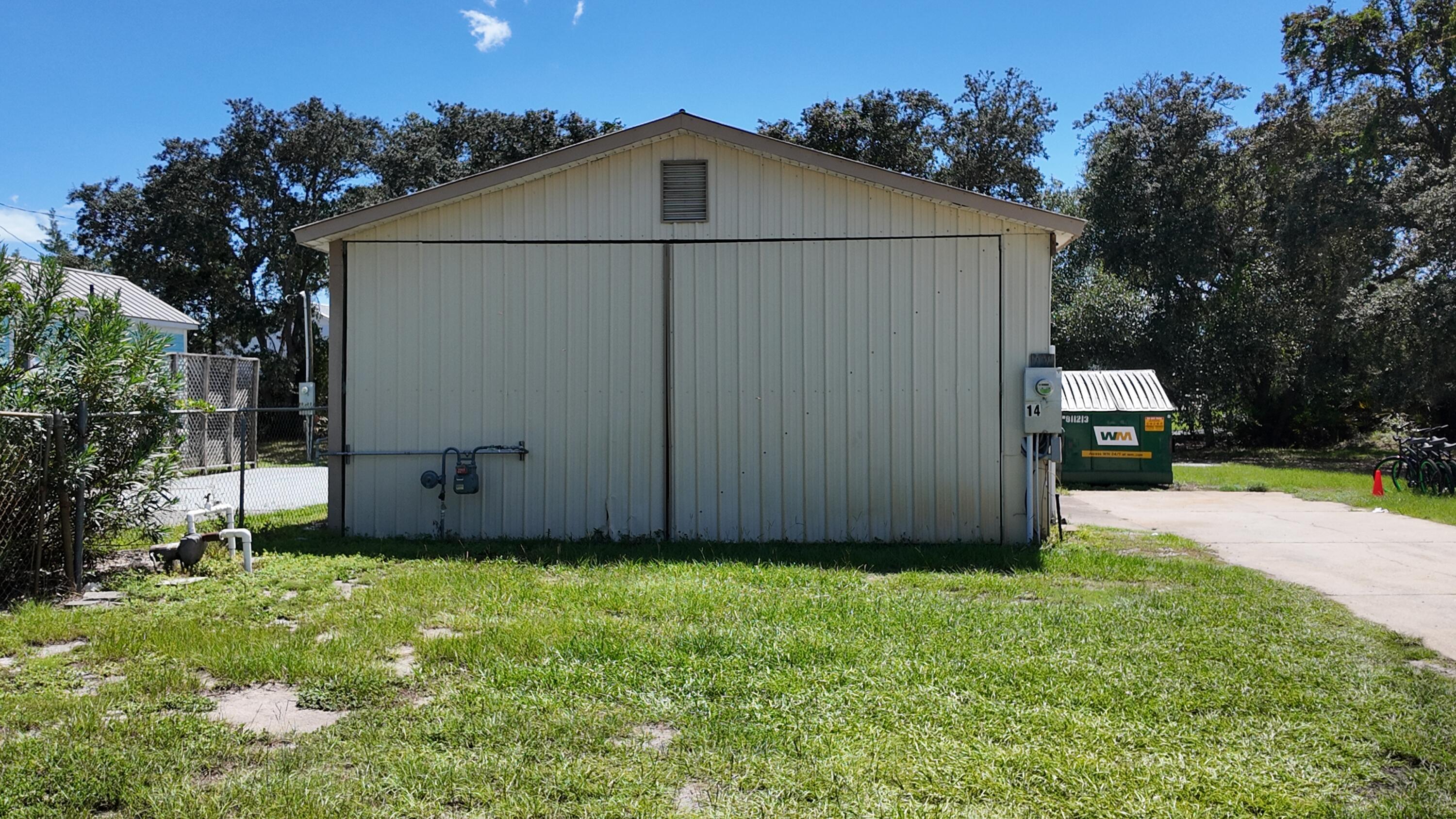 Multiple 5 Properties-Country Club Dr 13,14,29,30,40