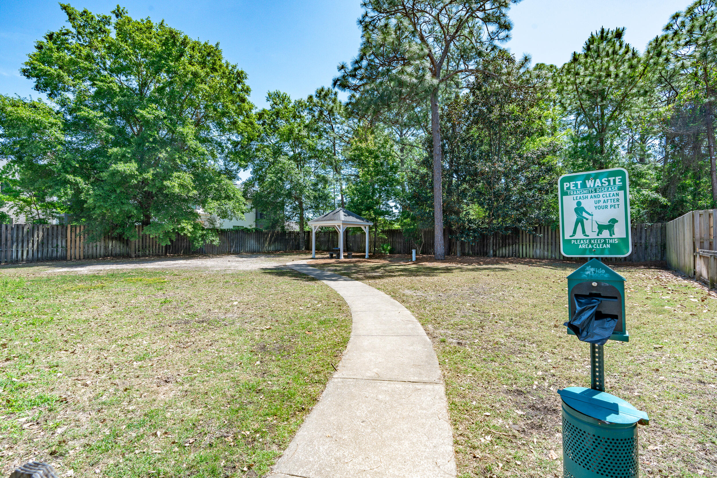 90 N Zander Way