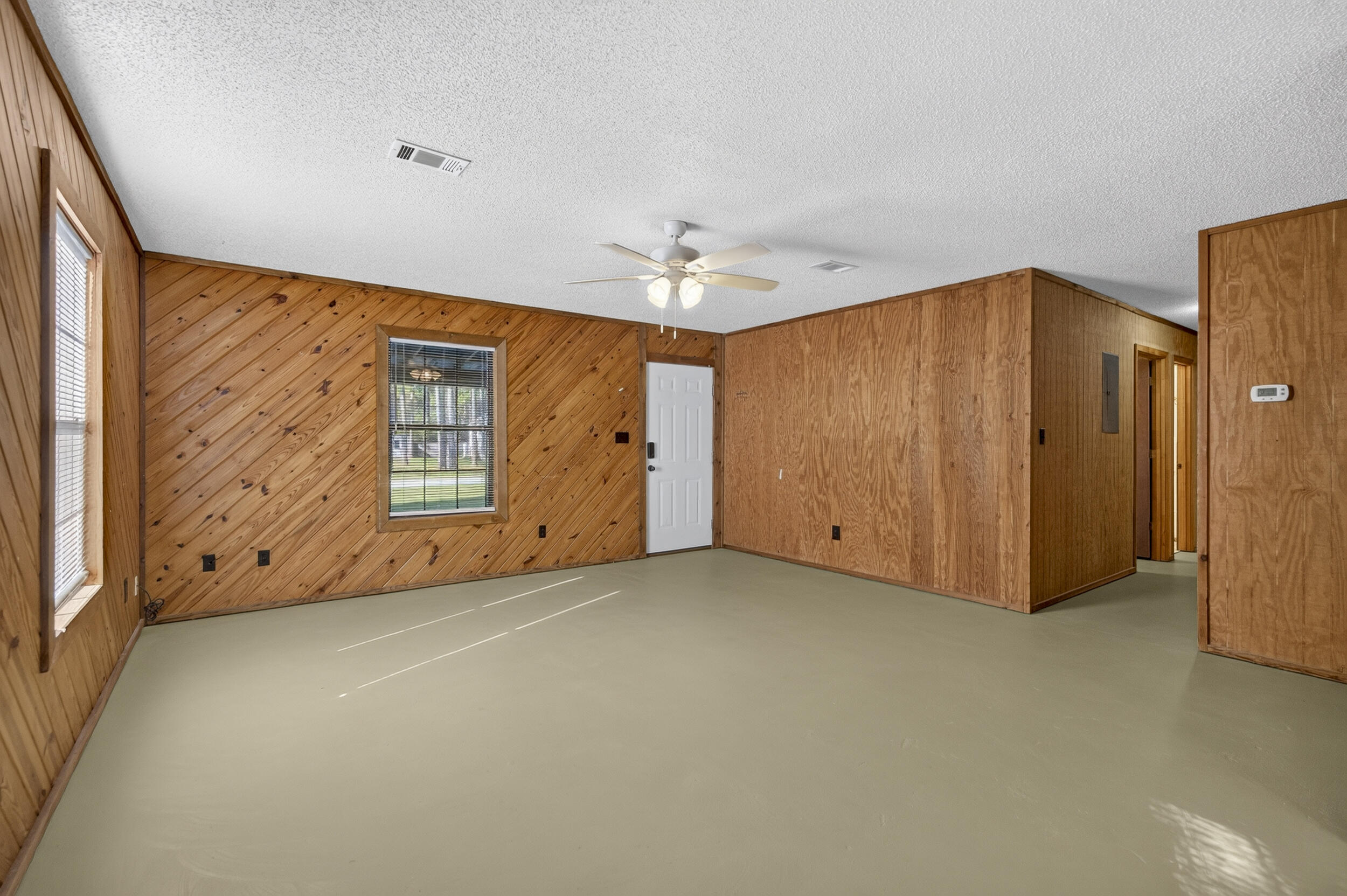 40 Country Club Drive