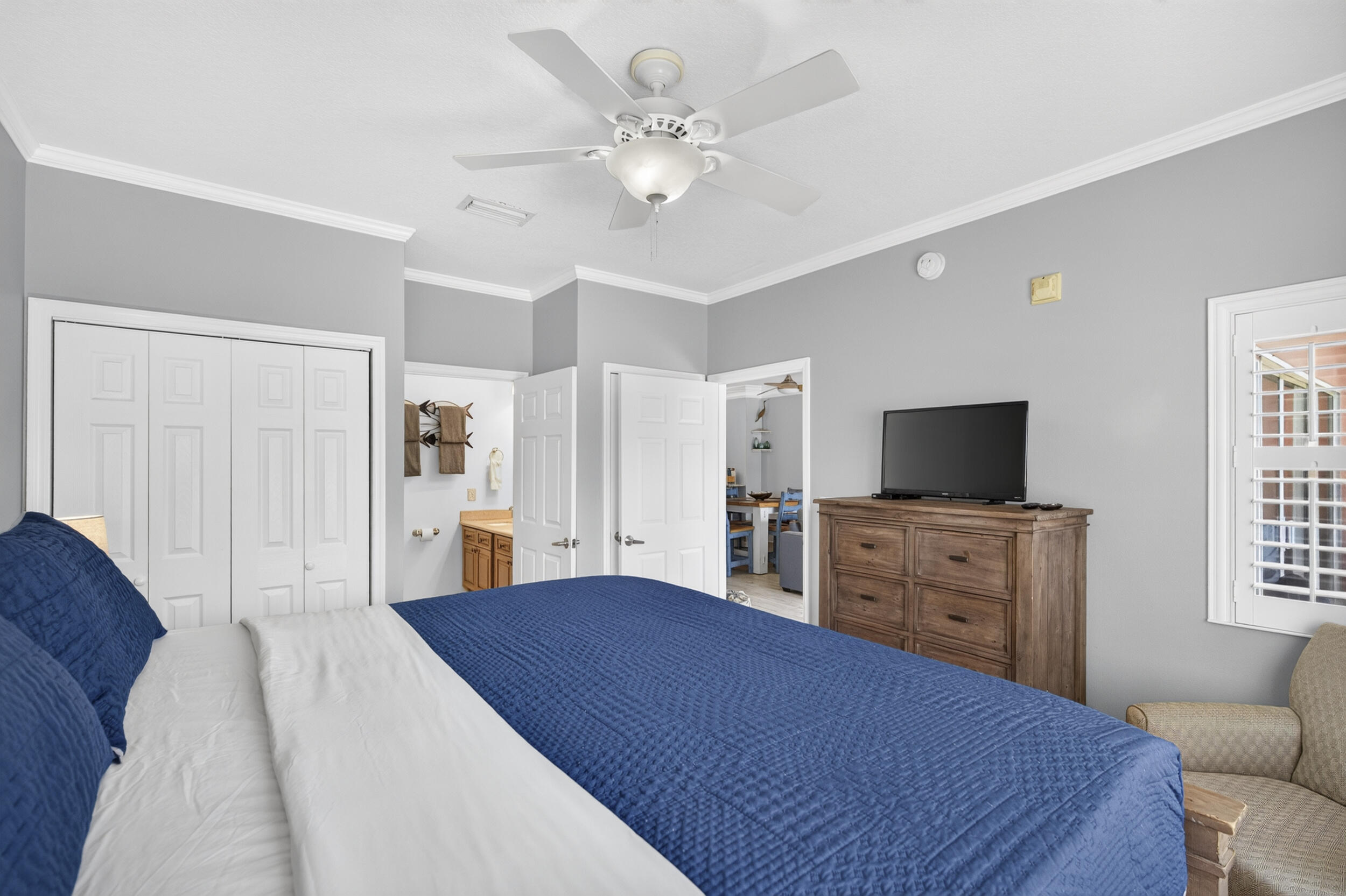 1952 Scenic Gulf Drive 107