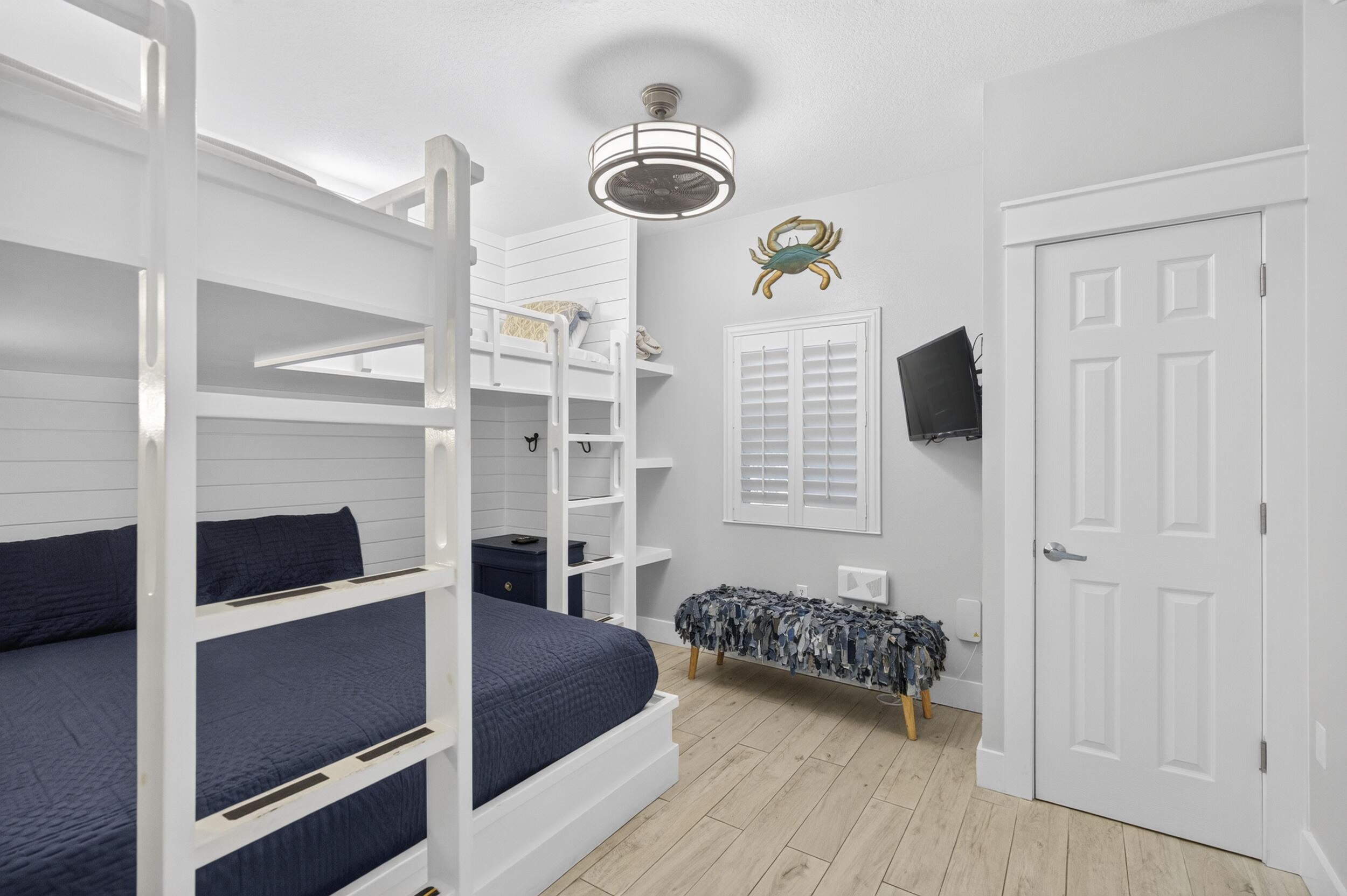 1952 Scenic Gulf Drive 107