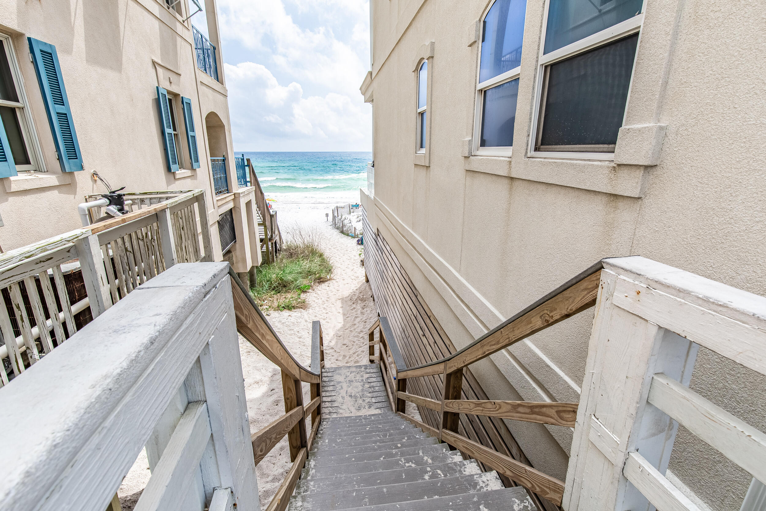 1952 Scenic Gulf Drive 107