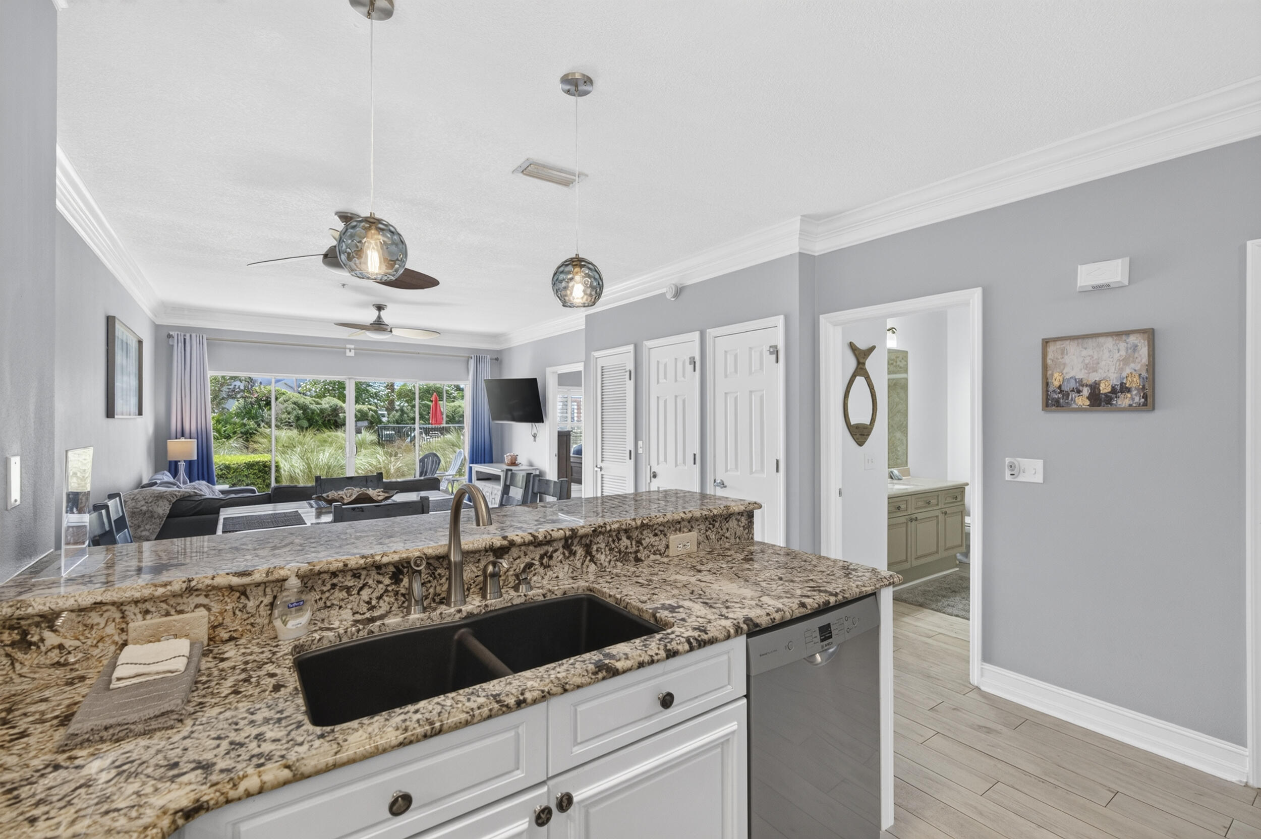 1952 Scenic Gulf Drive 107