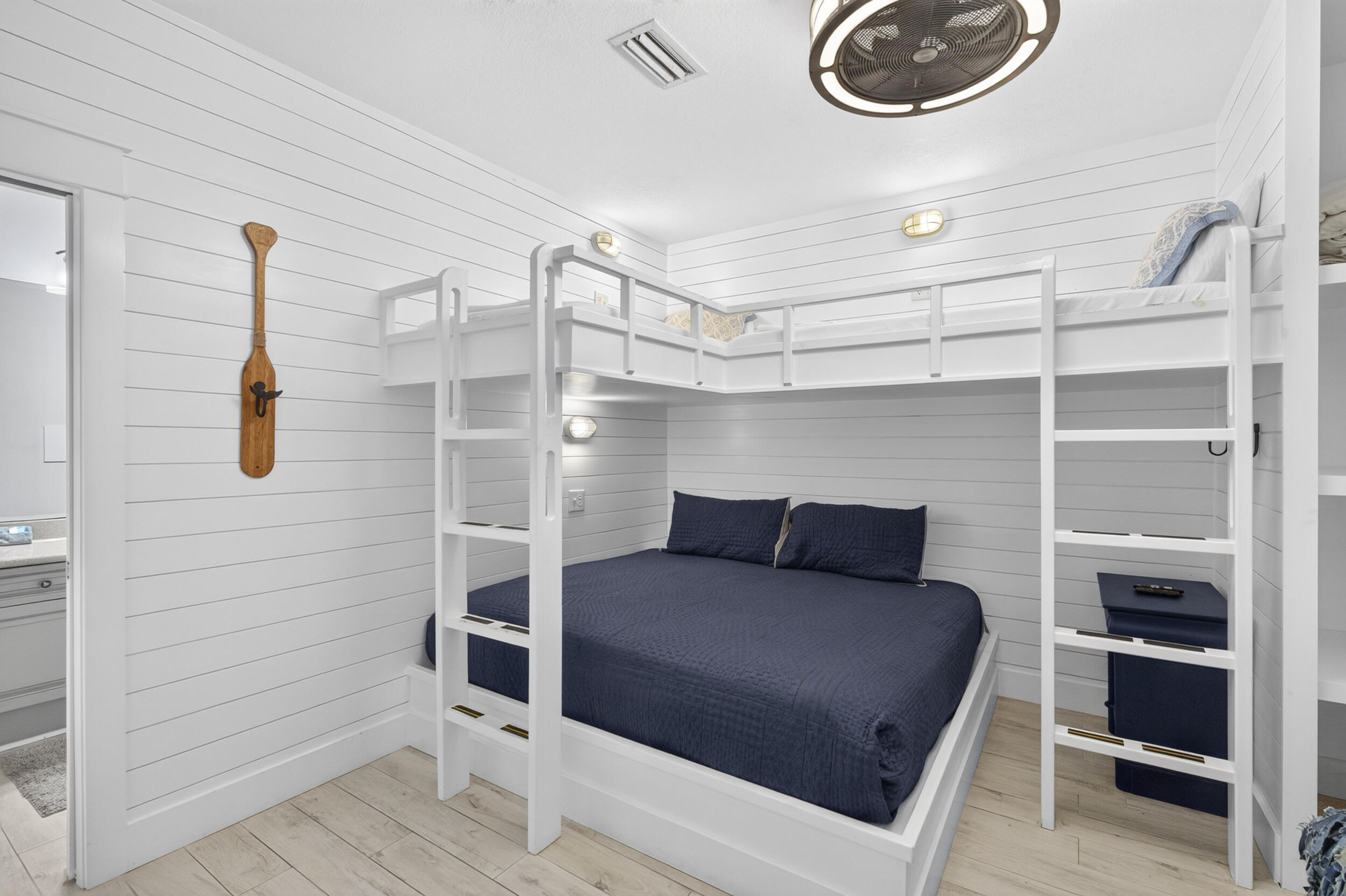 1952 Scenic Gulf Drive 107