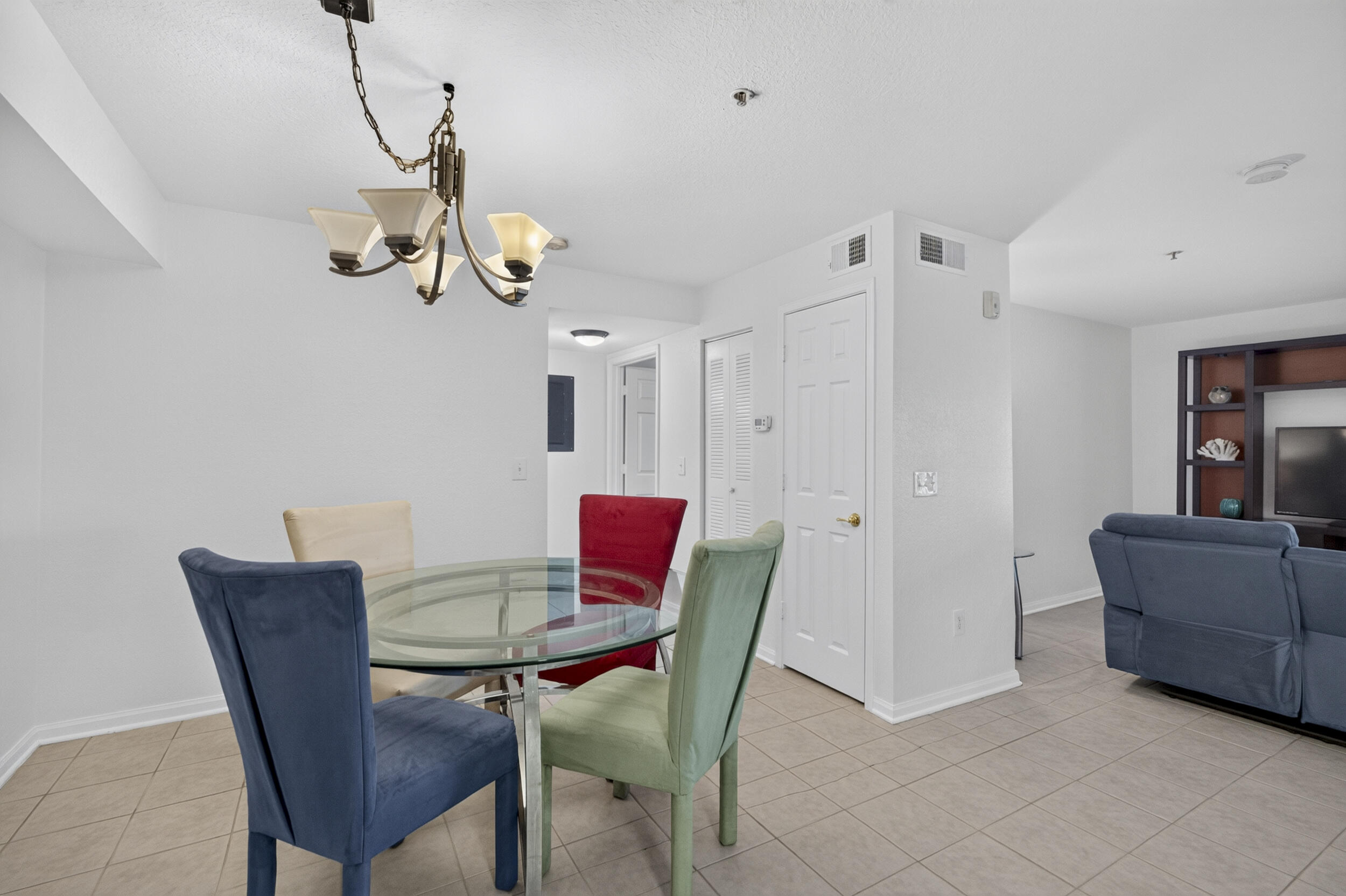 4030 Dancing Cloud Court 351