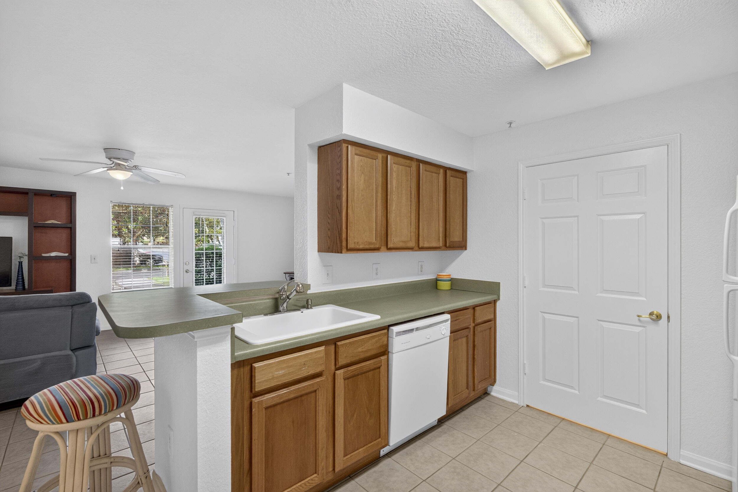 4030 Dancing Cloud Court 351