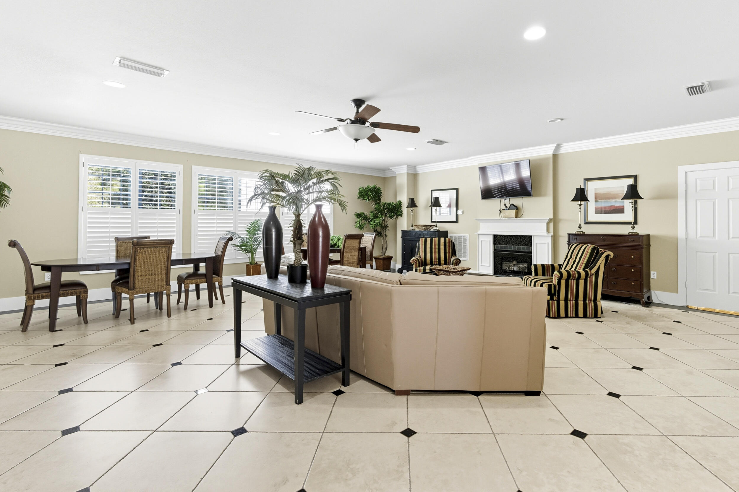 4030 Dancing Cloud Court 351