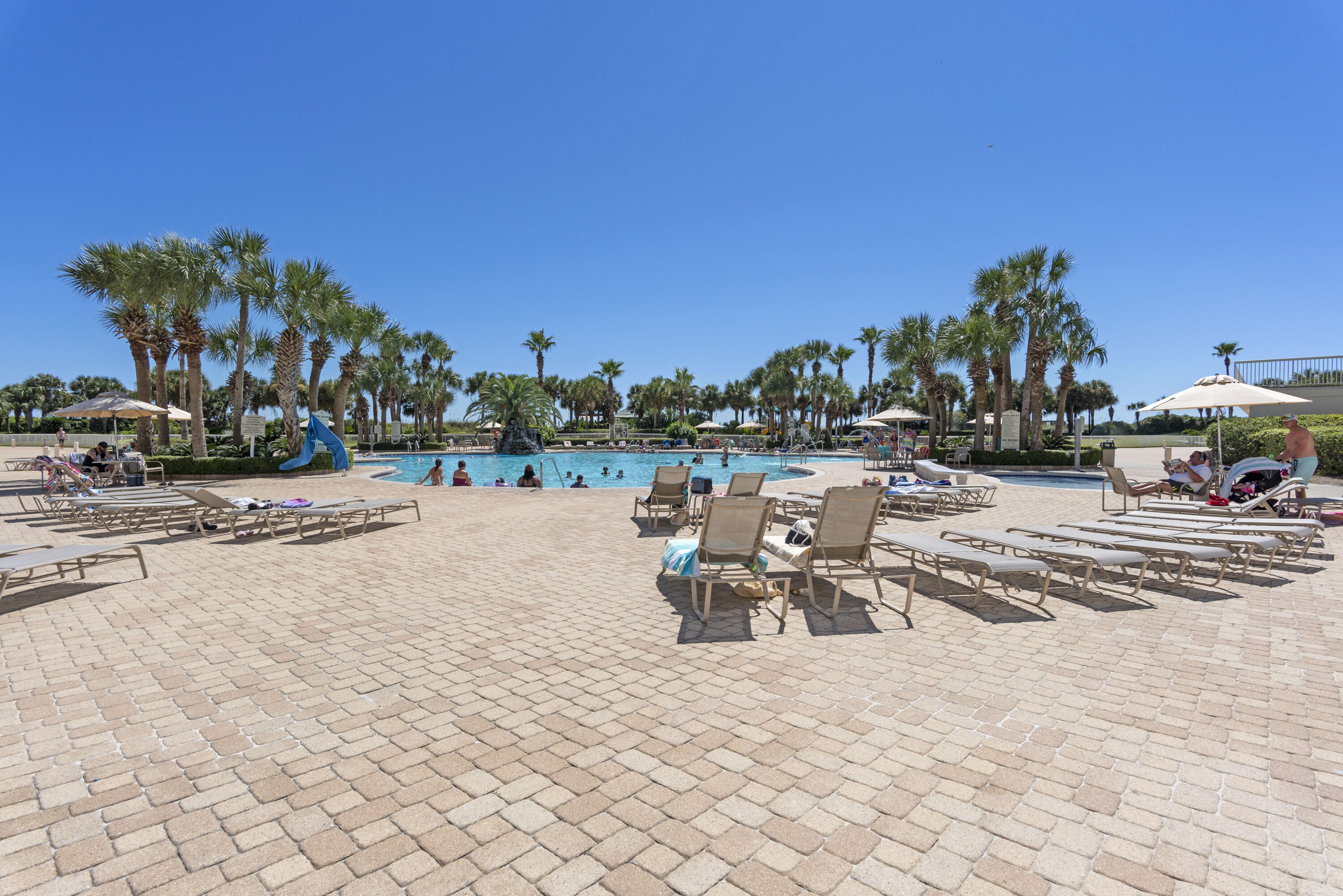 15200 Emerald Coast Parkway, UNIT 202