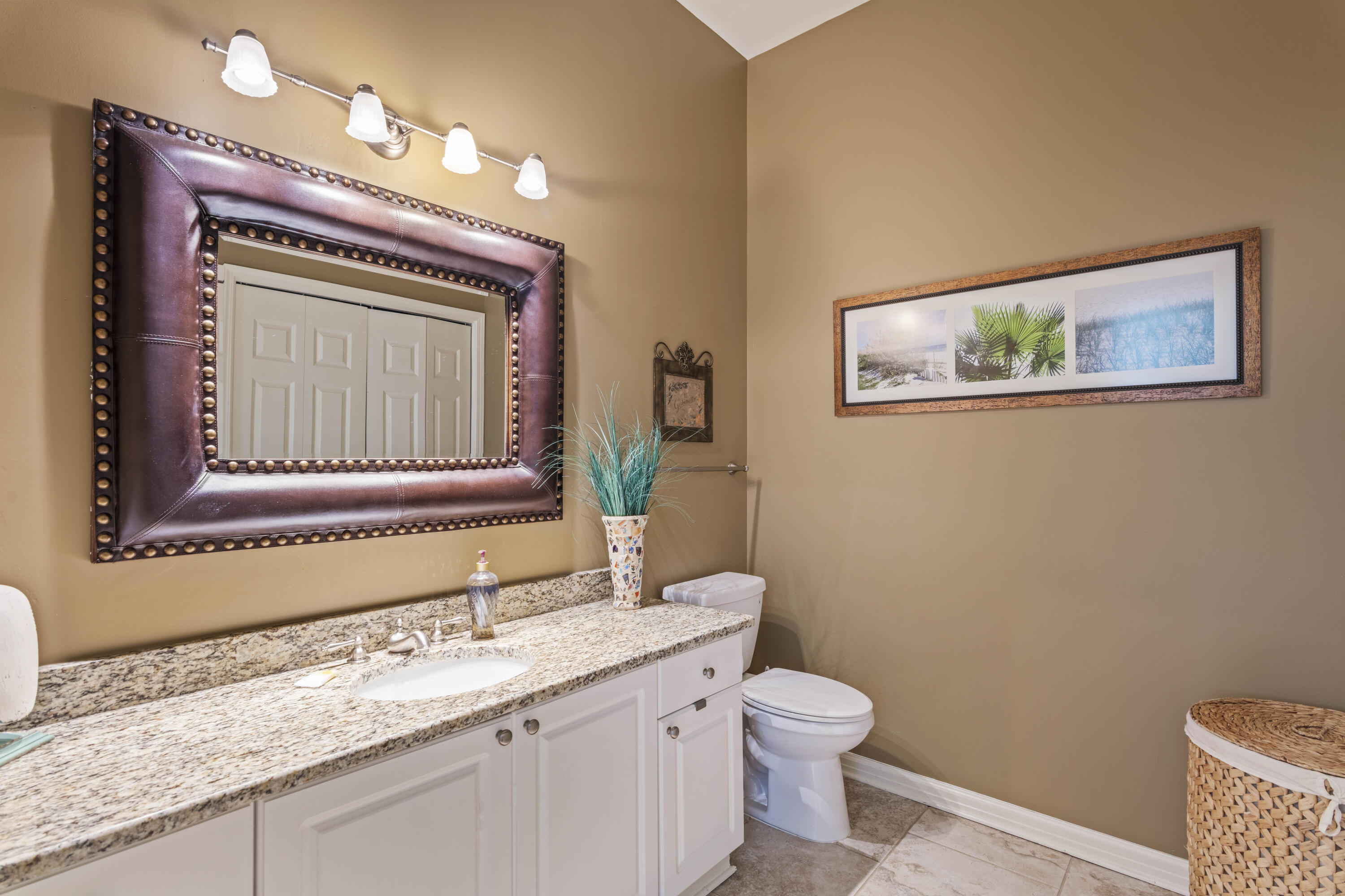15200 Emerald Coast Parkway, UNIT 202