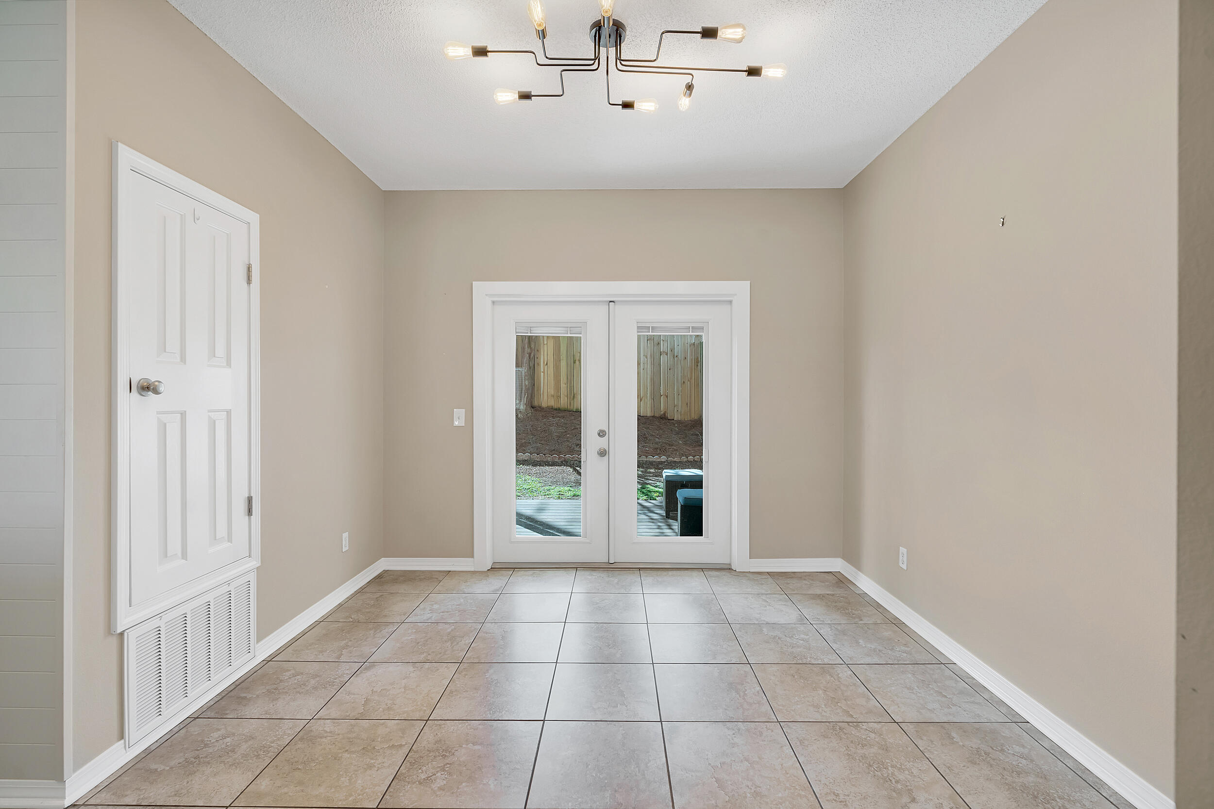 150 Bent Arrow Drive, UNIT 22