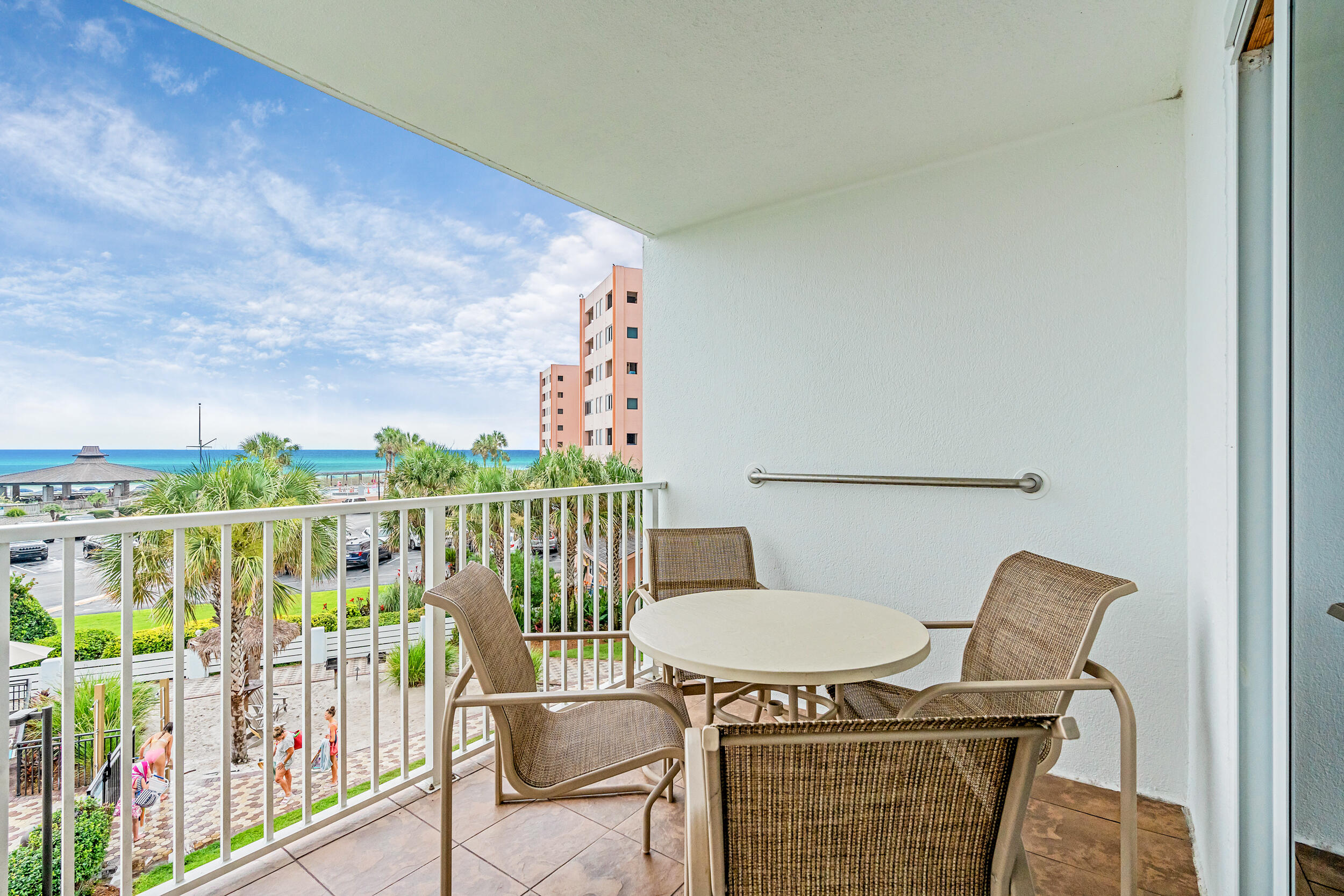 502 Gulf Shore Drive, 307