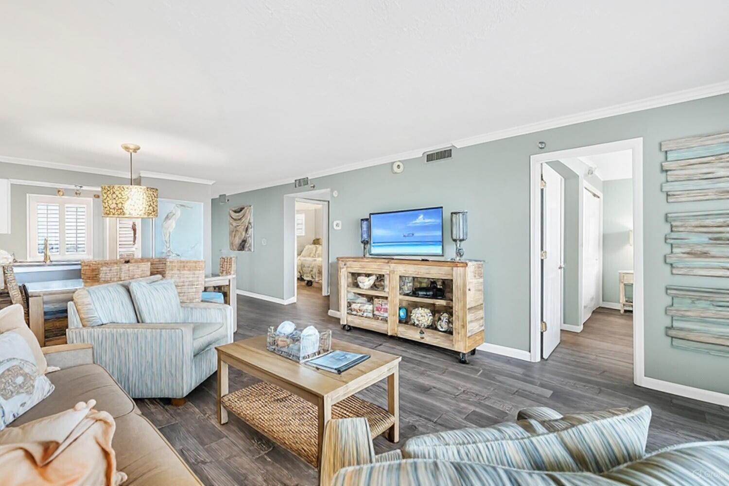 502 Gulf Shore Drive, 307