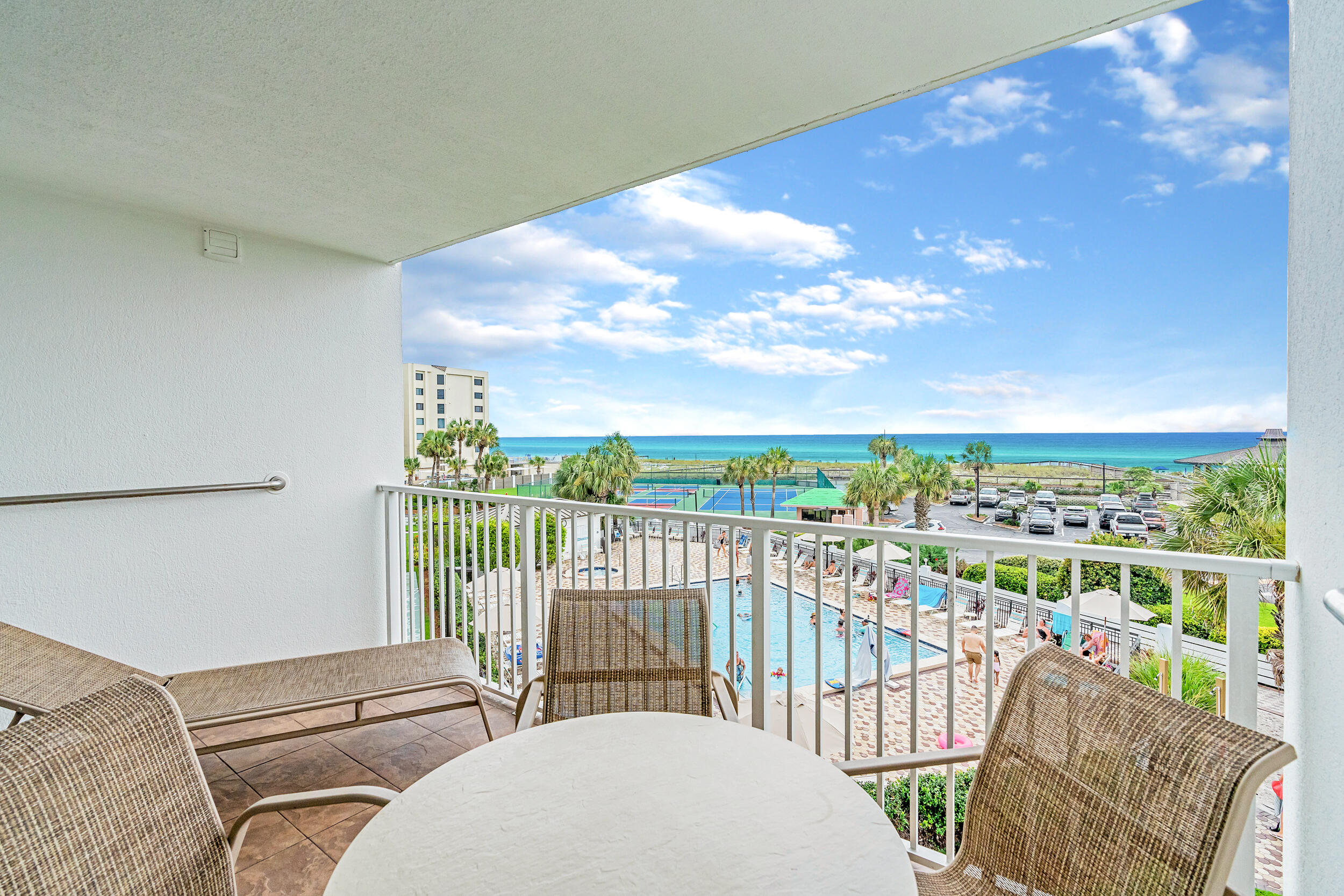 502 Gulf Shore Drive, 307