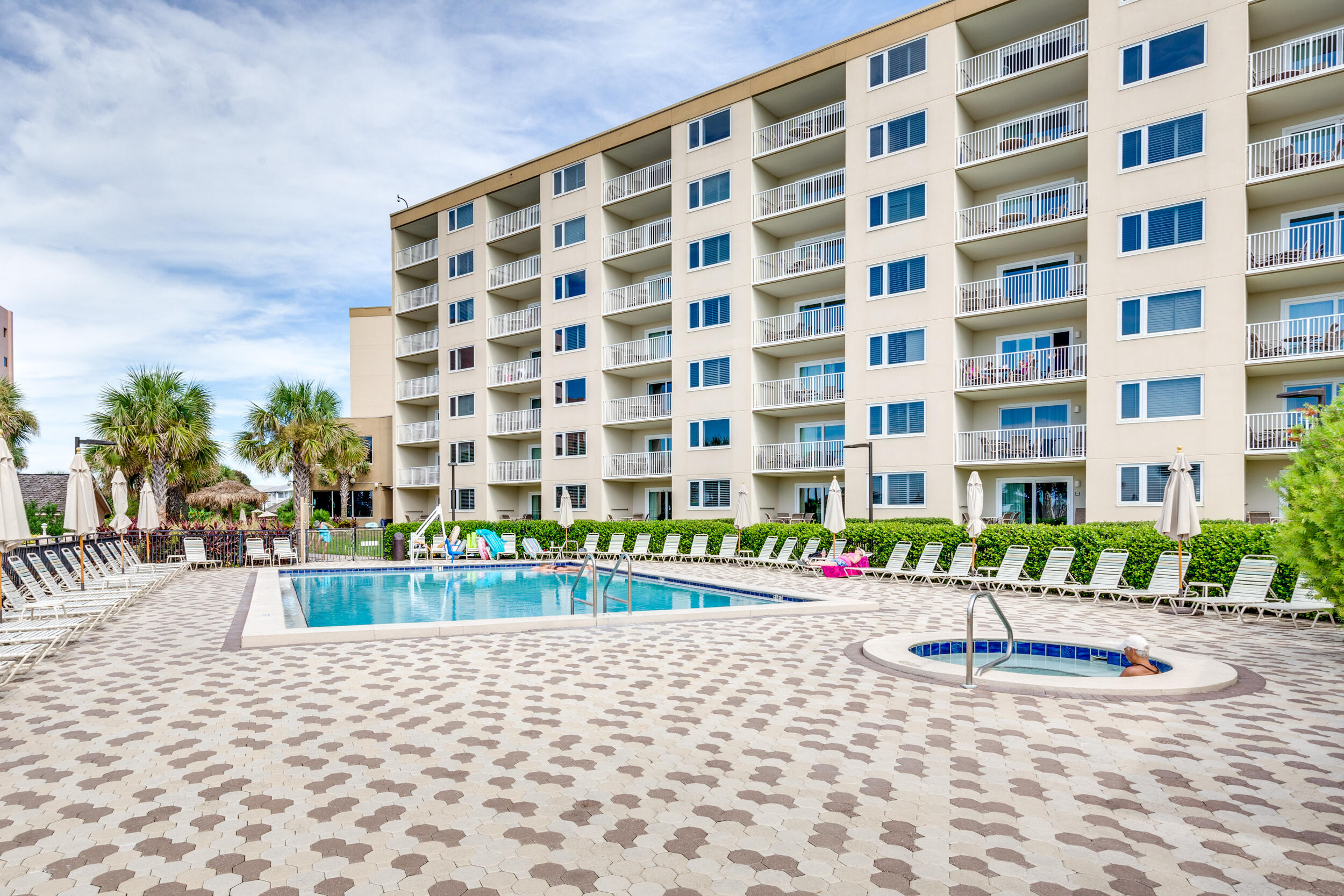502 Gulf Shore Drive, 307