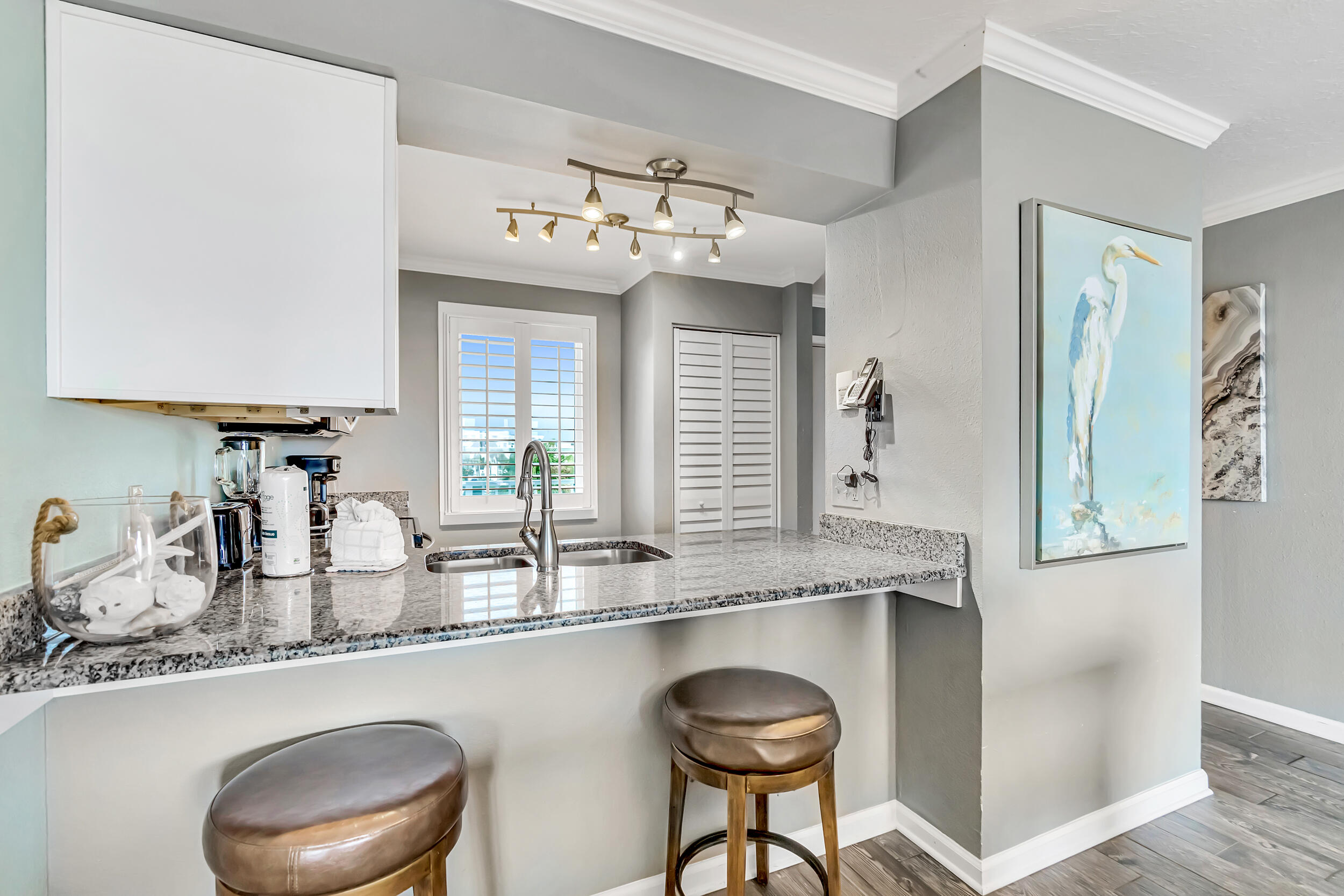 502 Gulf Shore Drive, 307