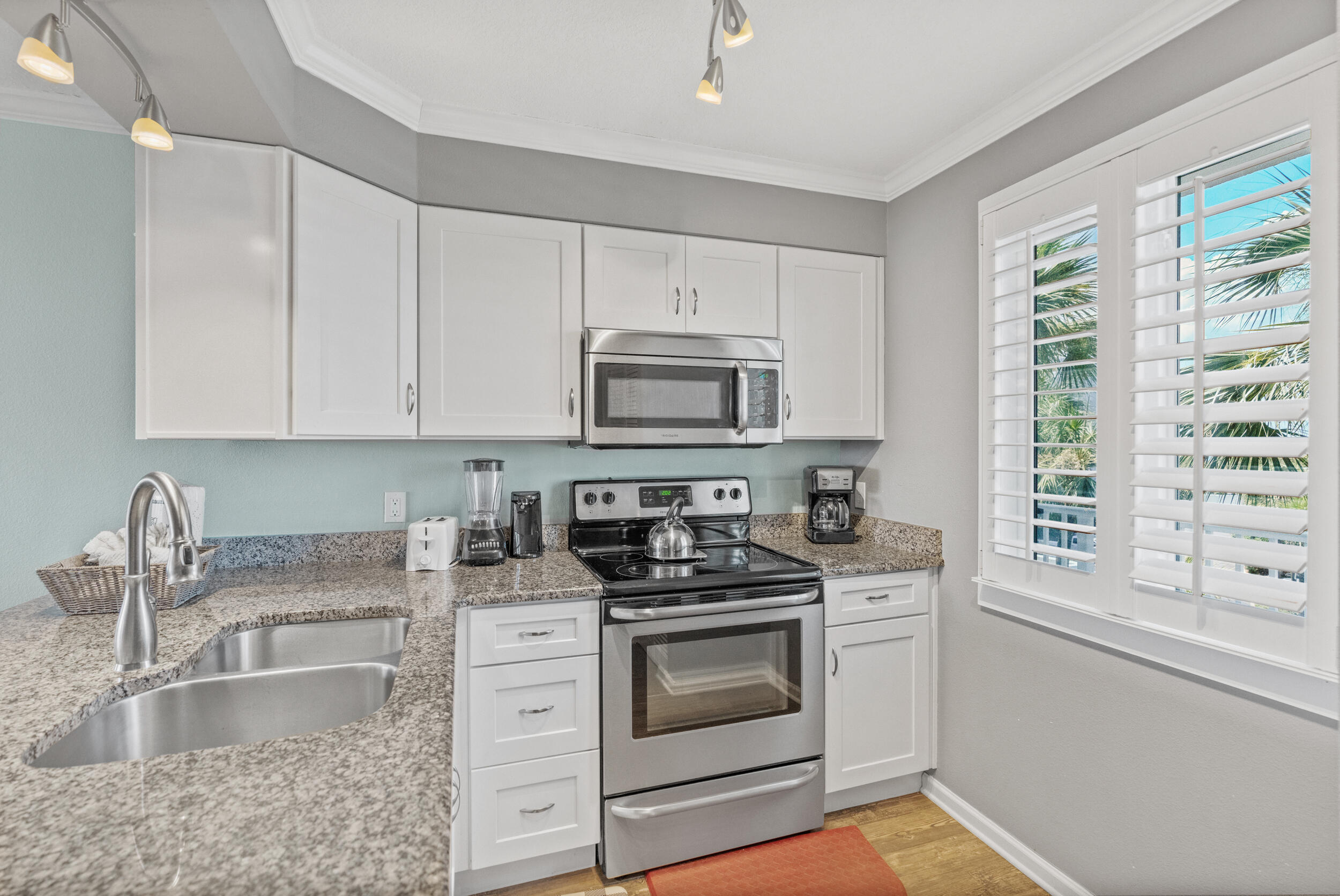 502 Gulf Shore Drive, 408