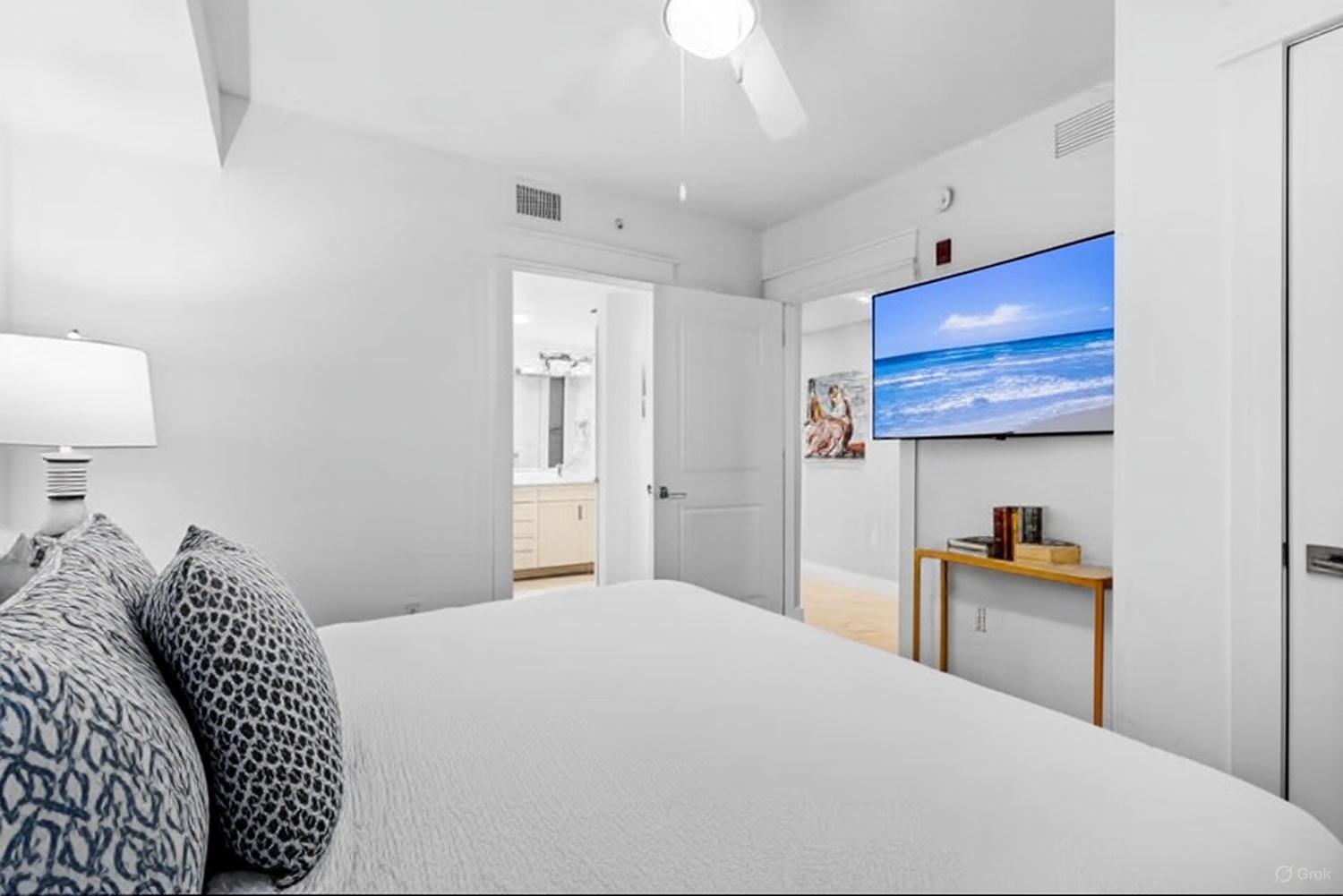 858 Scallop Court UNIT 204