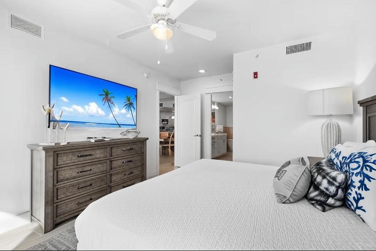 858 Scallop Court UNIT 204