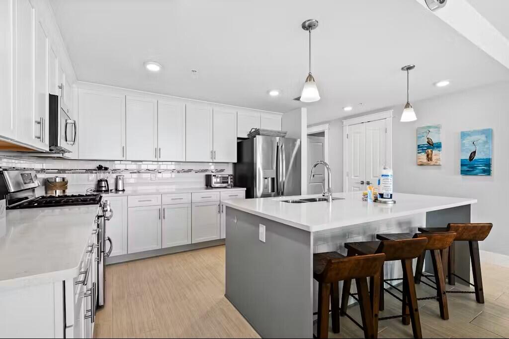 858 Scallop Court UNIT 204