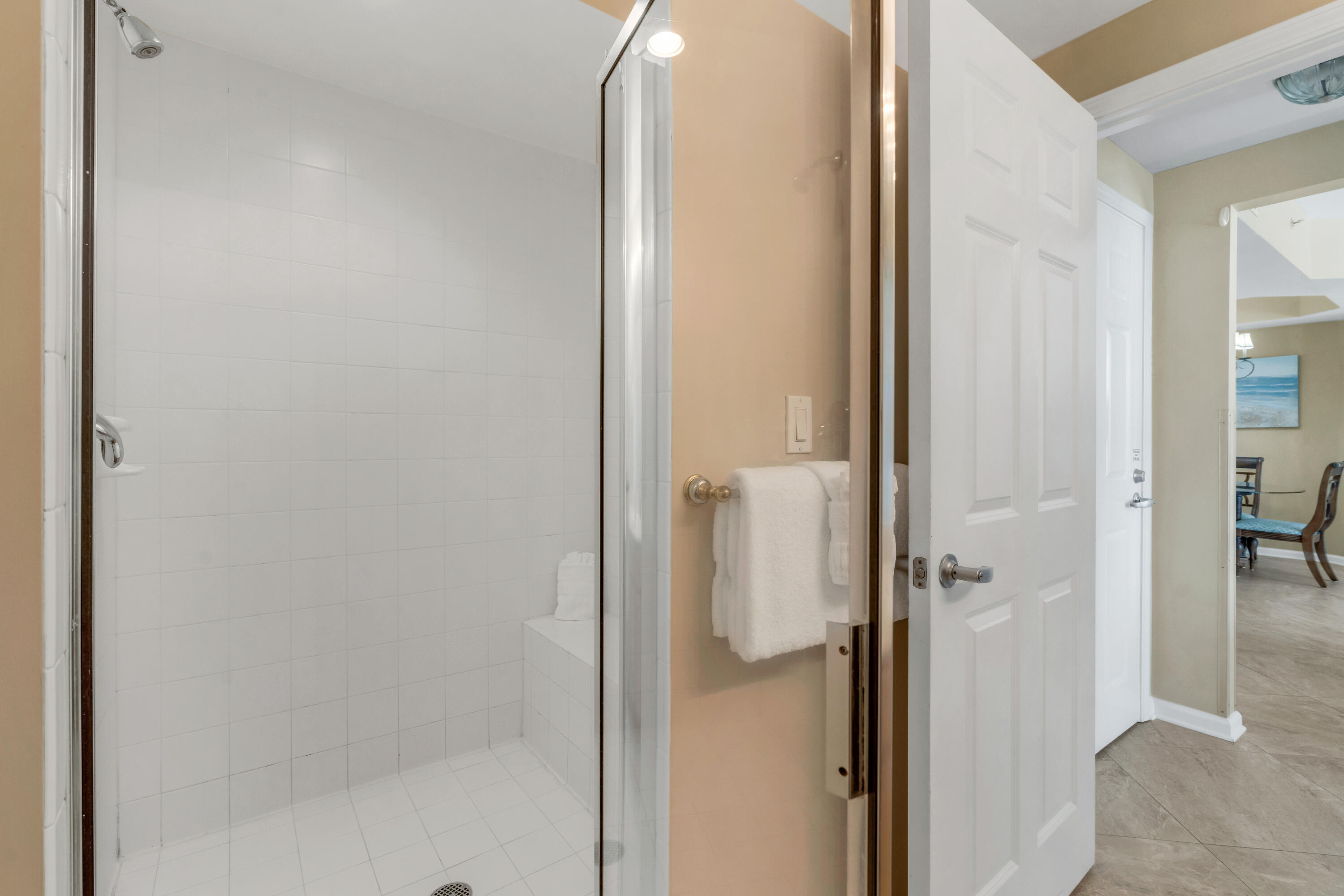 1050 E Highway 98 605E