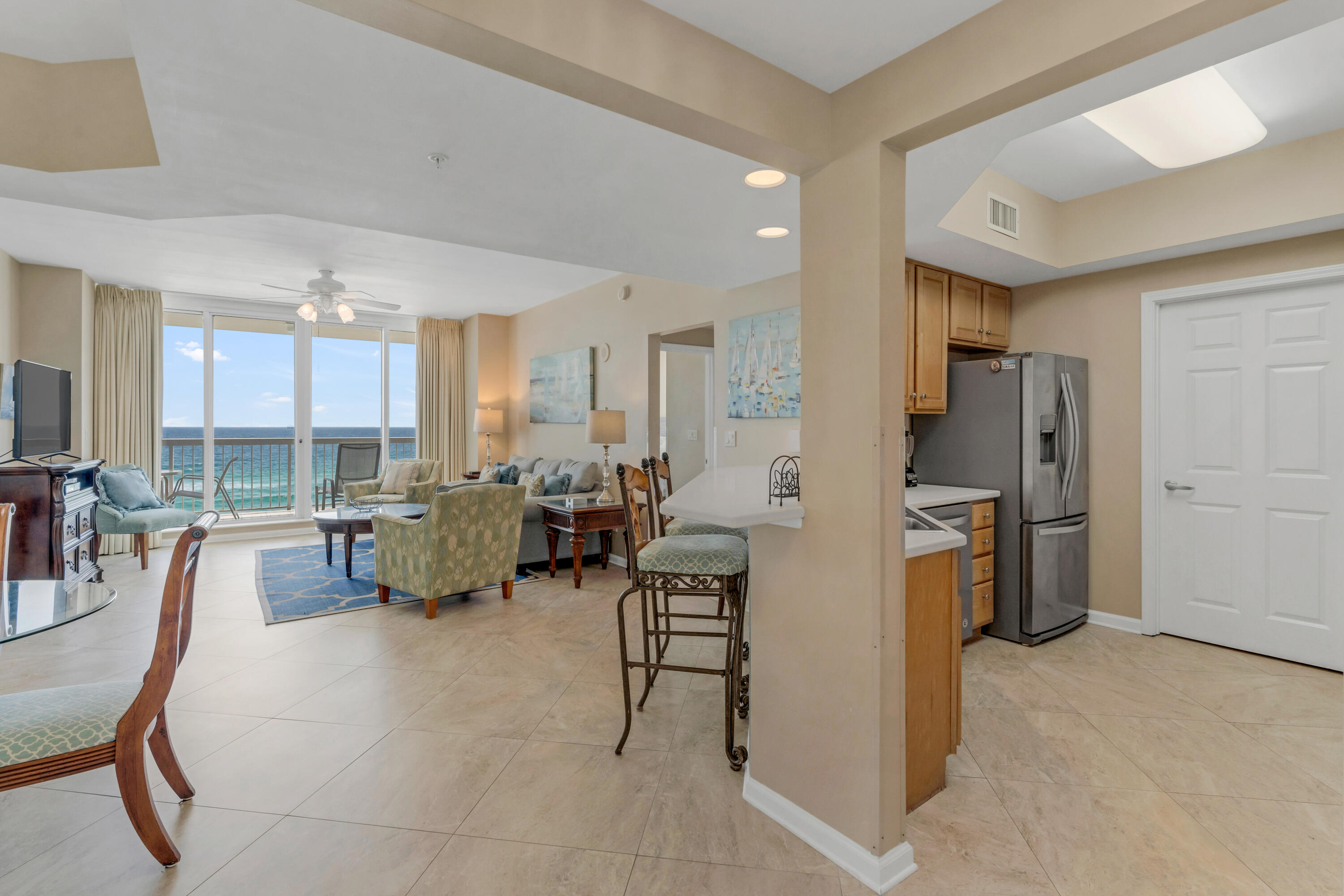 1050 E Highway 98 605E