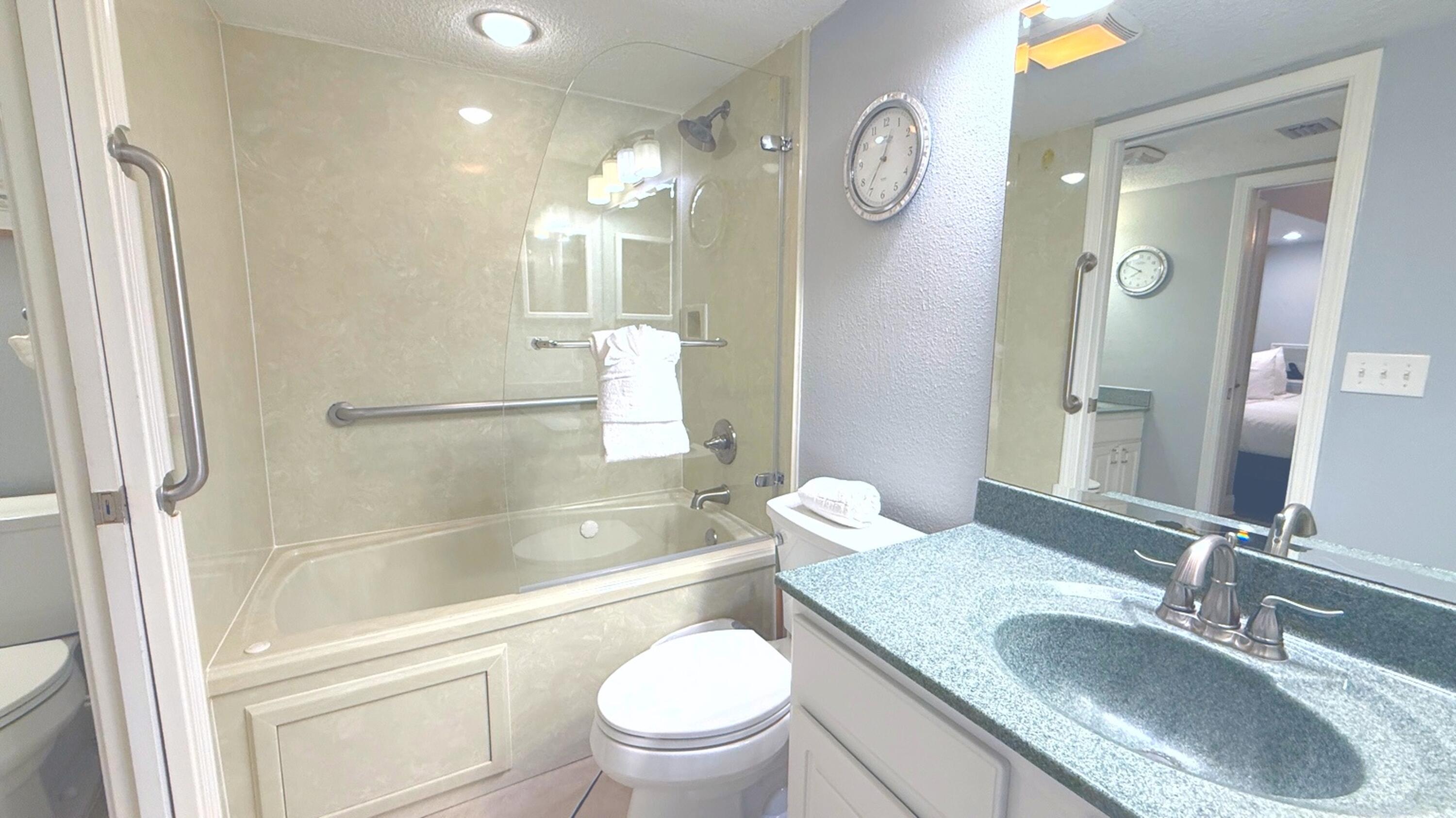 1040 Highway 98 E 811