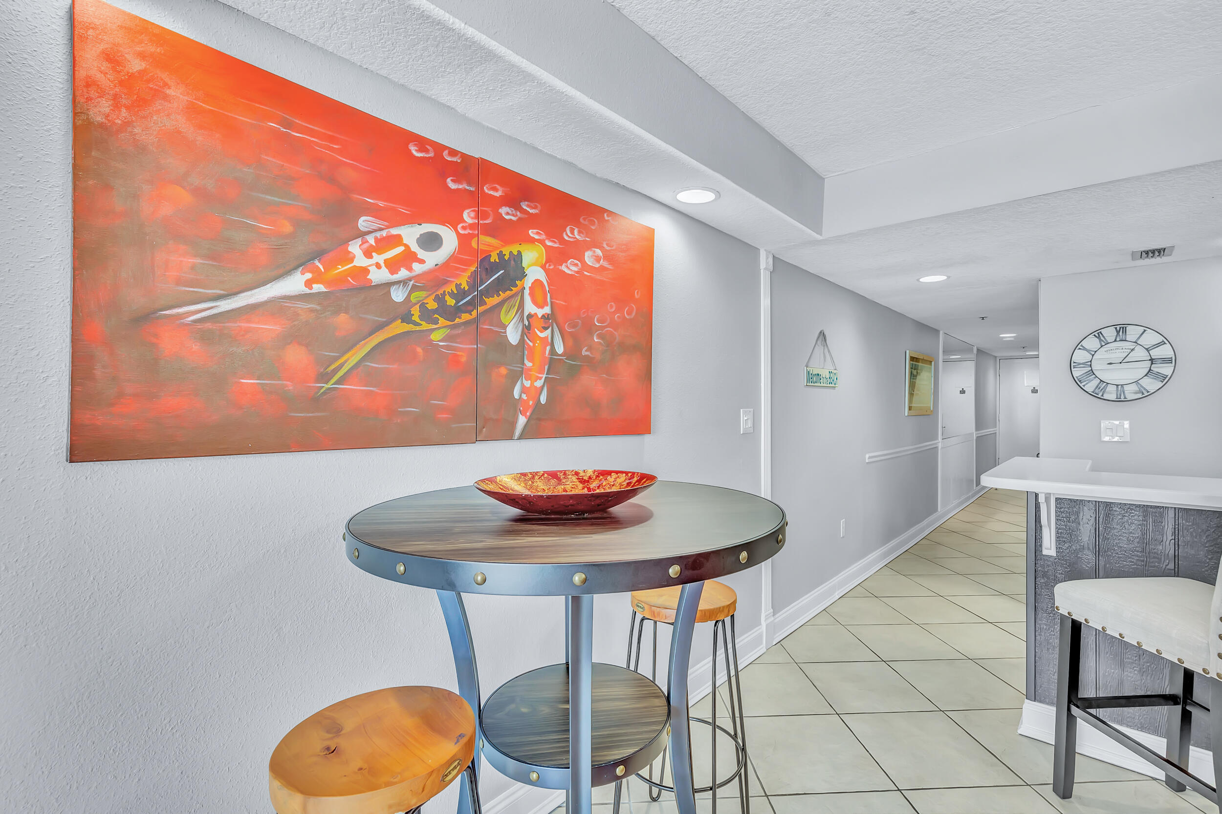 1040 Highway 98 E 811