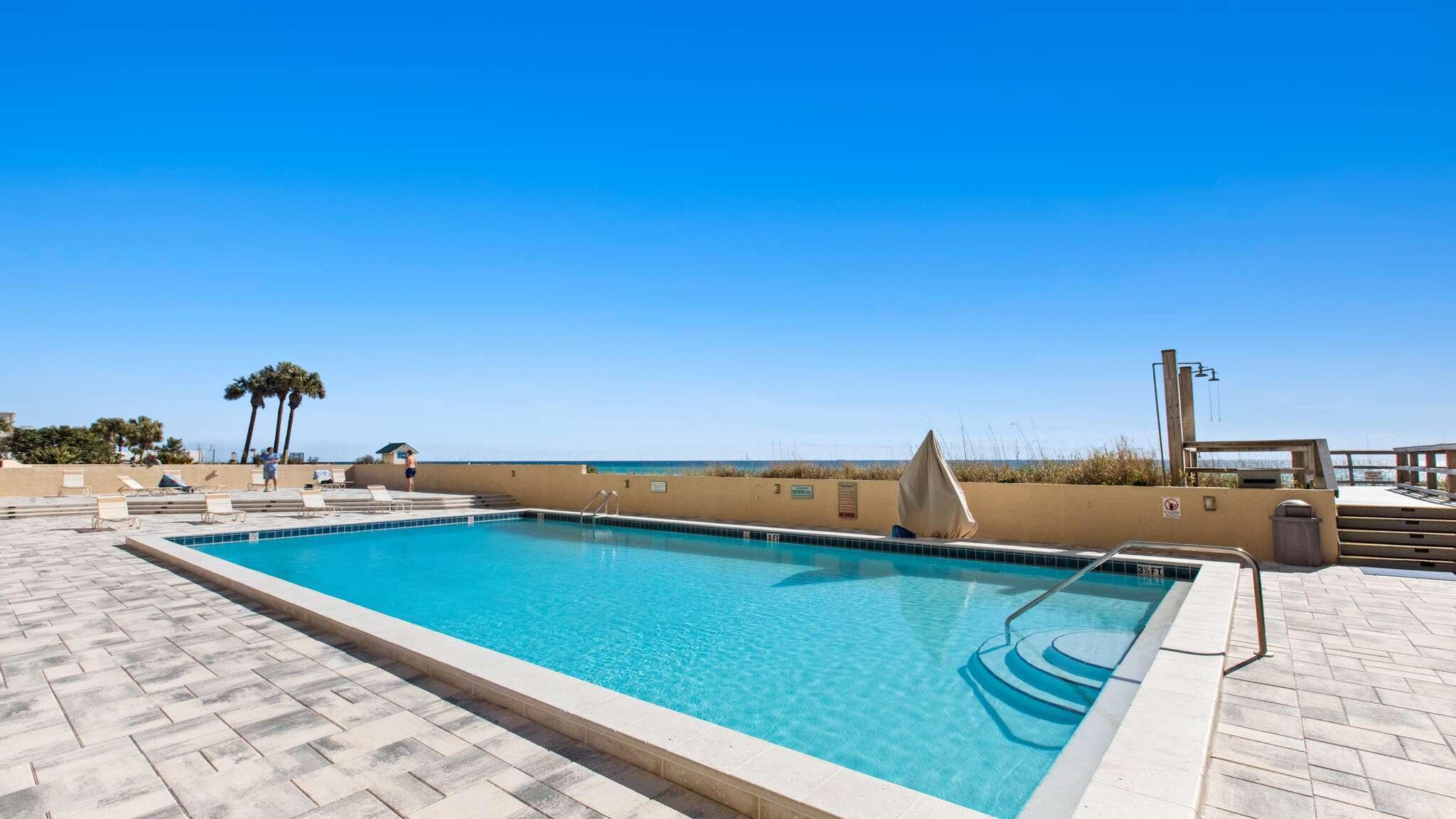 1040 Highway 98 E 811