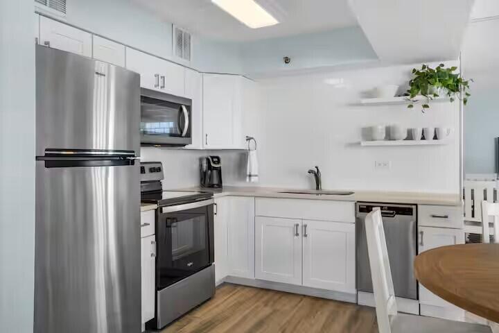 114 Mainsail Drive UNIT 246