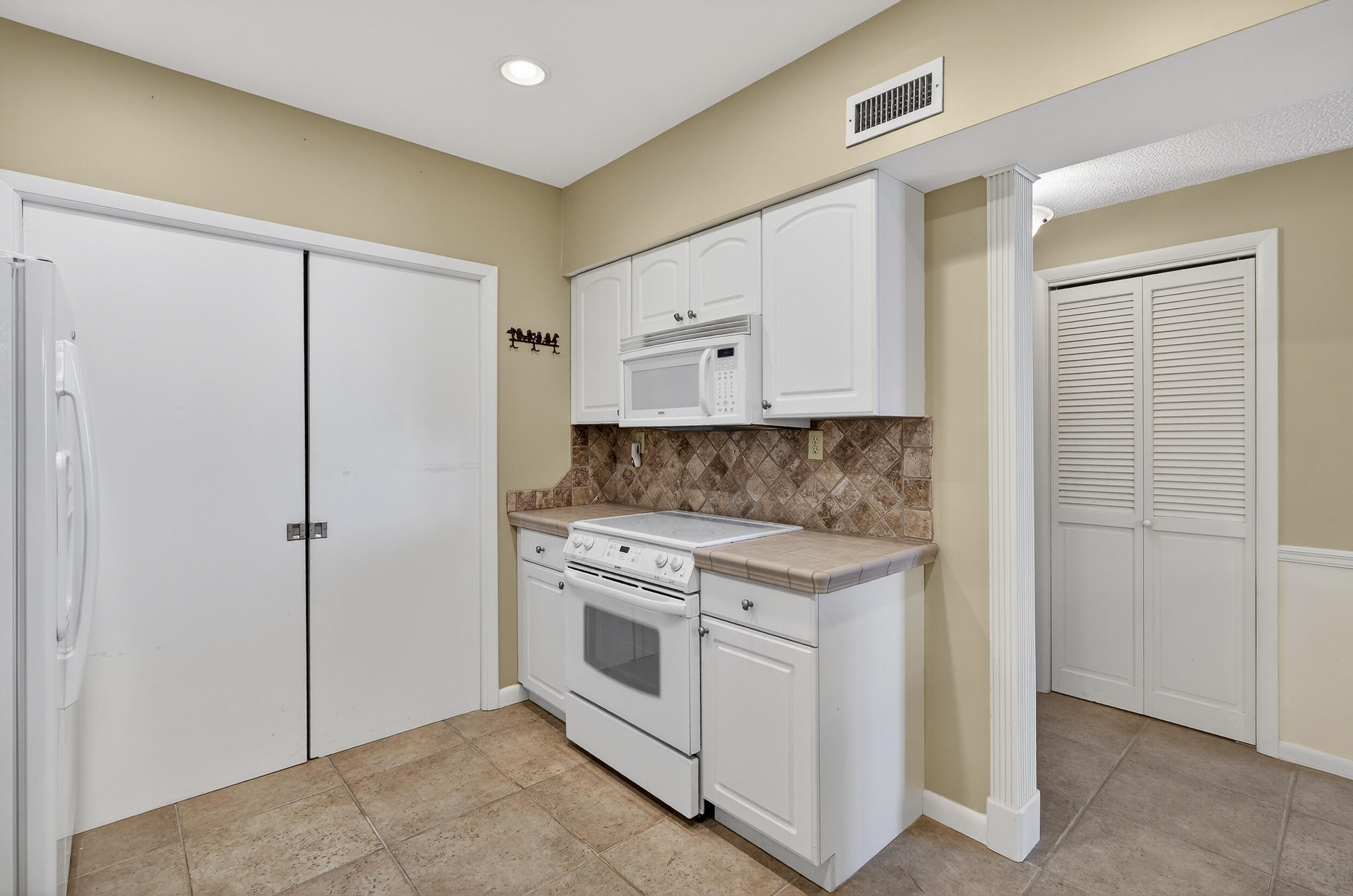 830 Gulf Shore Drive 5045