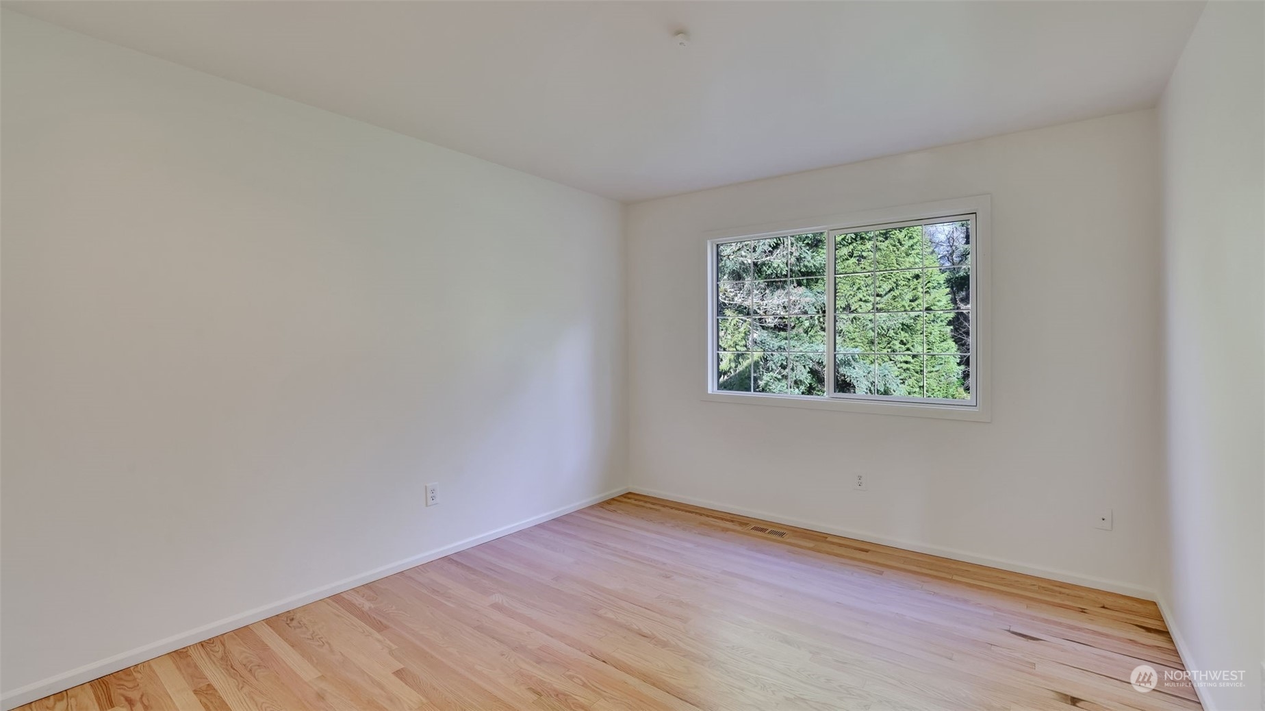 15704 223rd Avenue NE