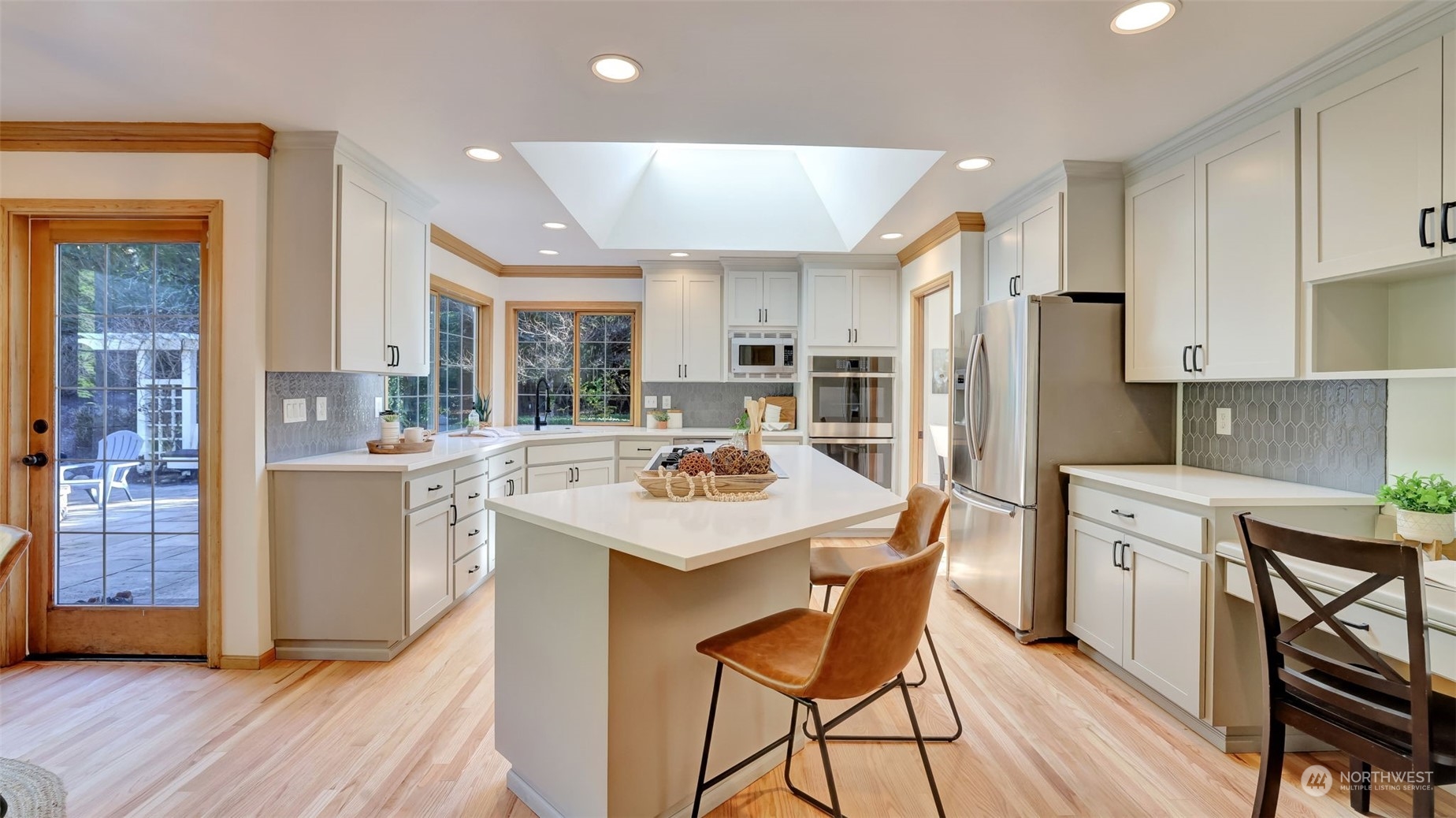 15704 223rd Avenue NE