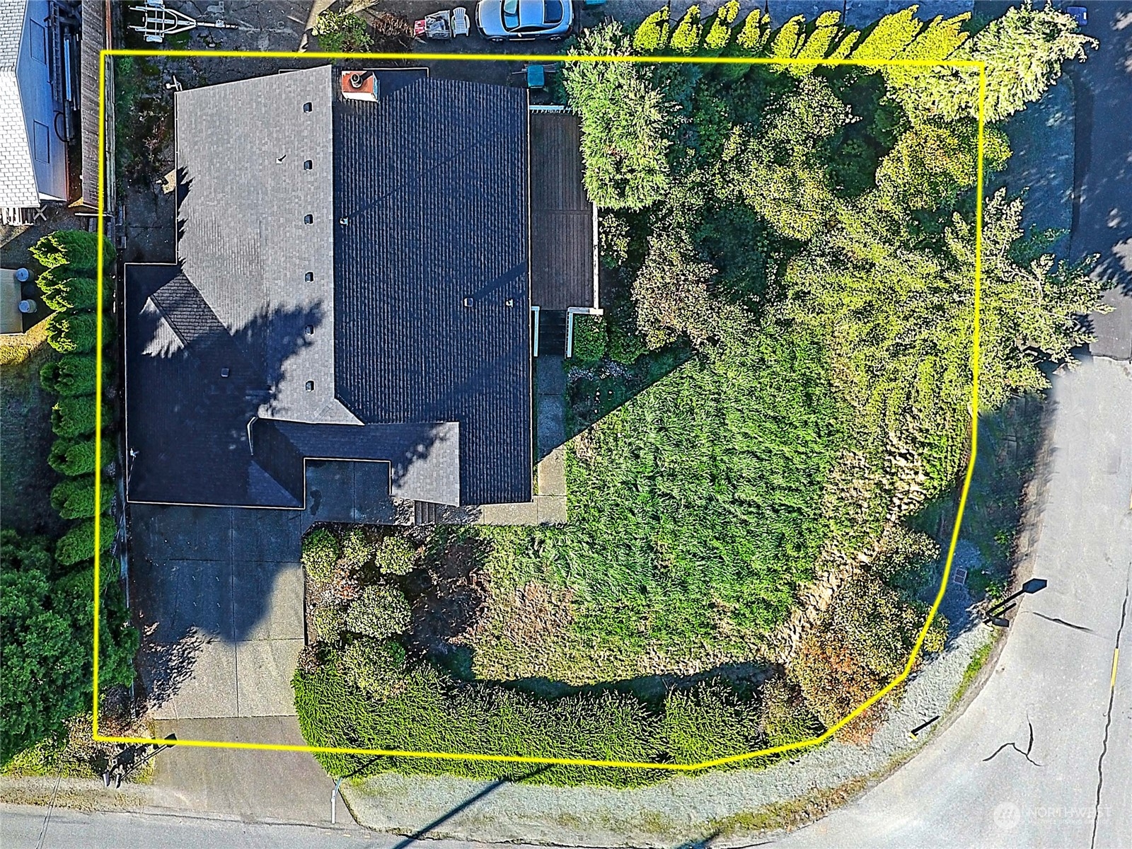 341 Edinburgh Drive