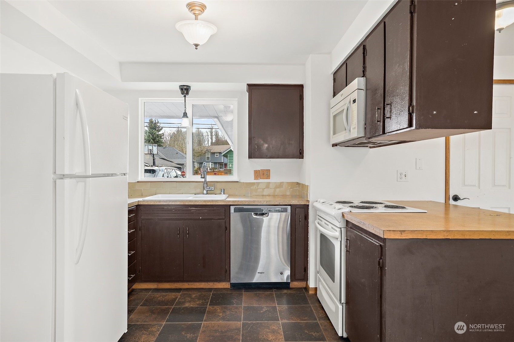 1029 Bluff Ave Avenue