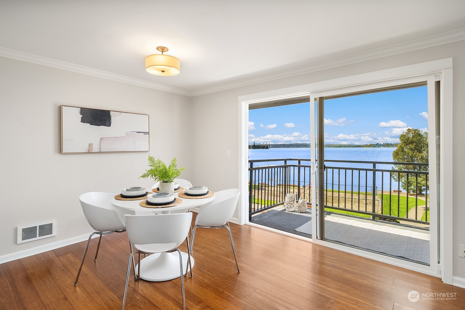 10104 NE 60th Street Unit: 120