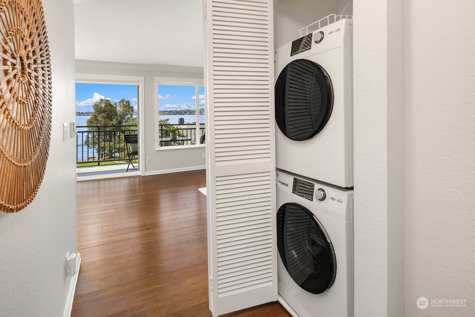 10104 NE 60th Street Unit: 120