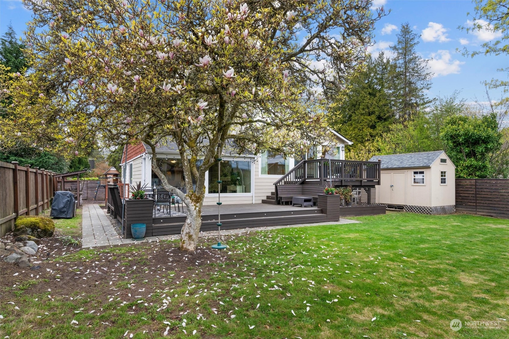 10510 Sand Point Way NE
