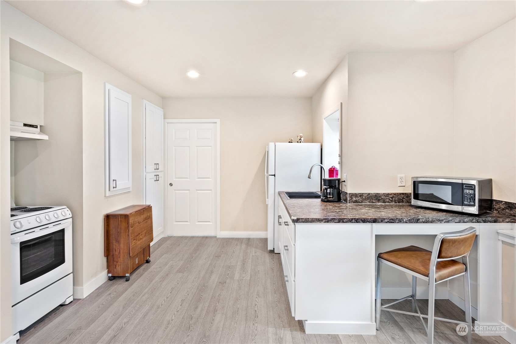 12604 11TH AVENUE NORTHEAST
