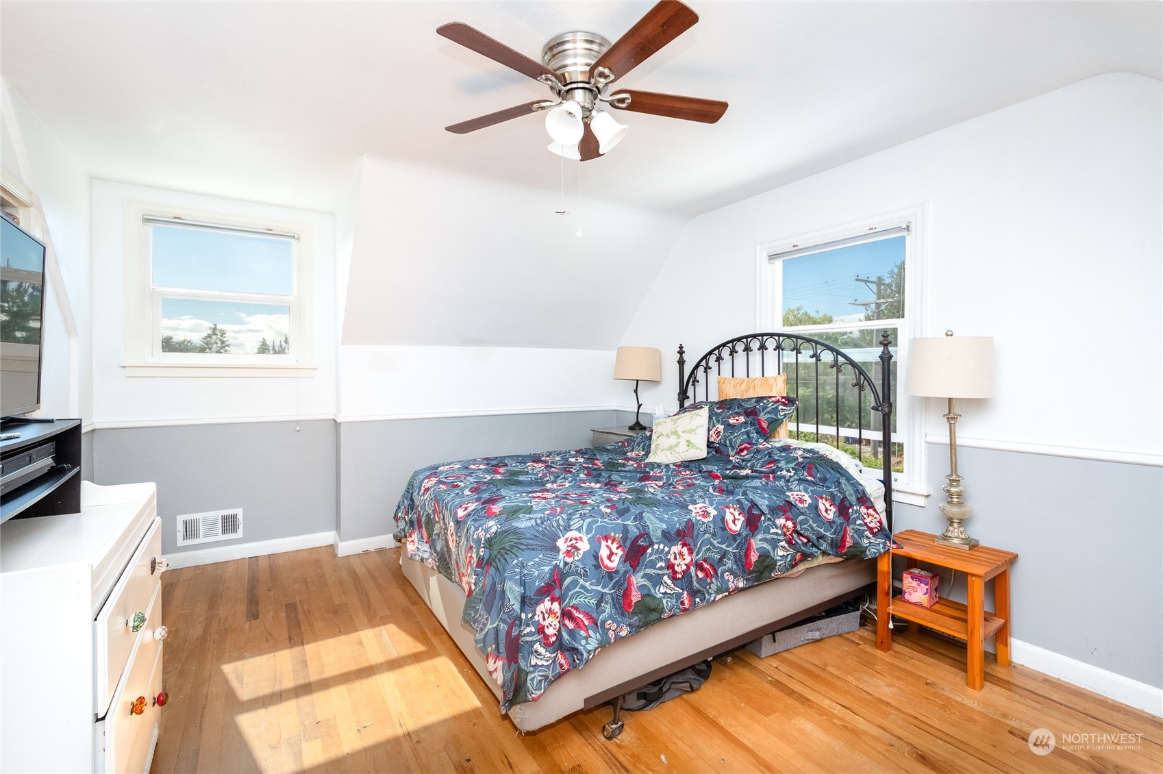 1901 Crystal Springs Road W