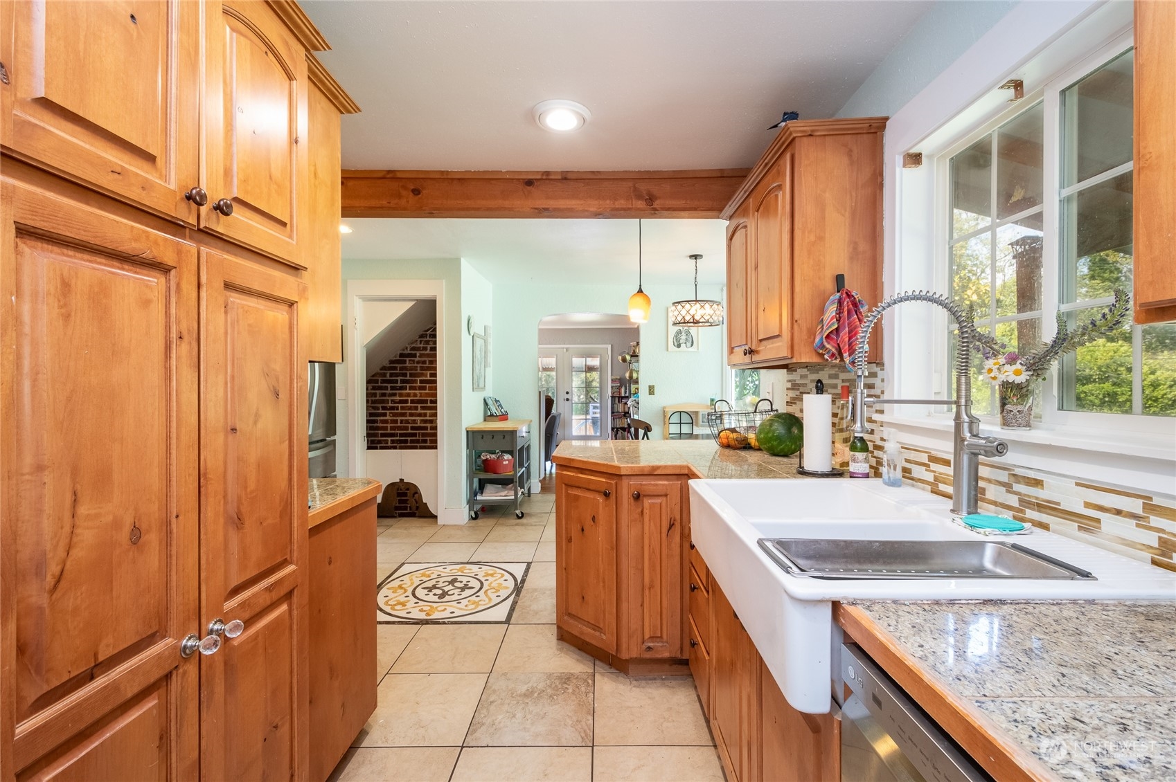 1901 Crystal Springs Road W