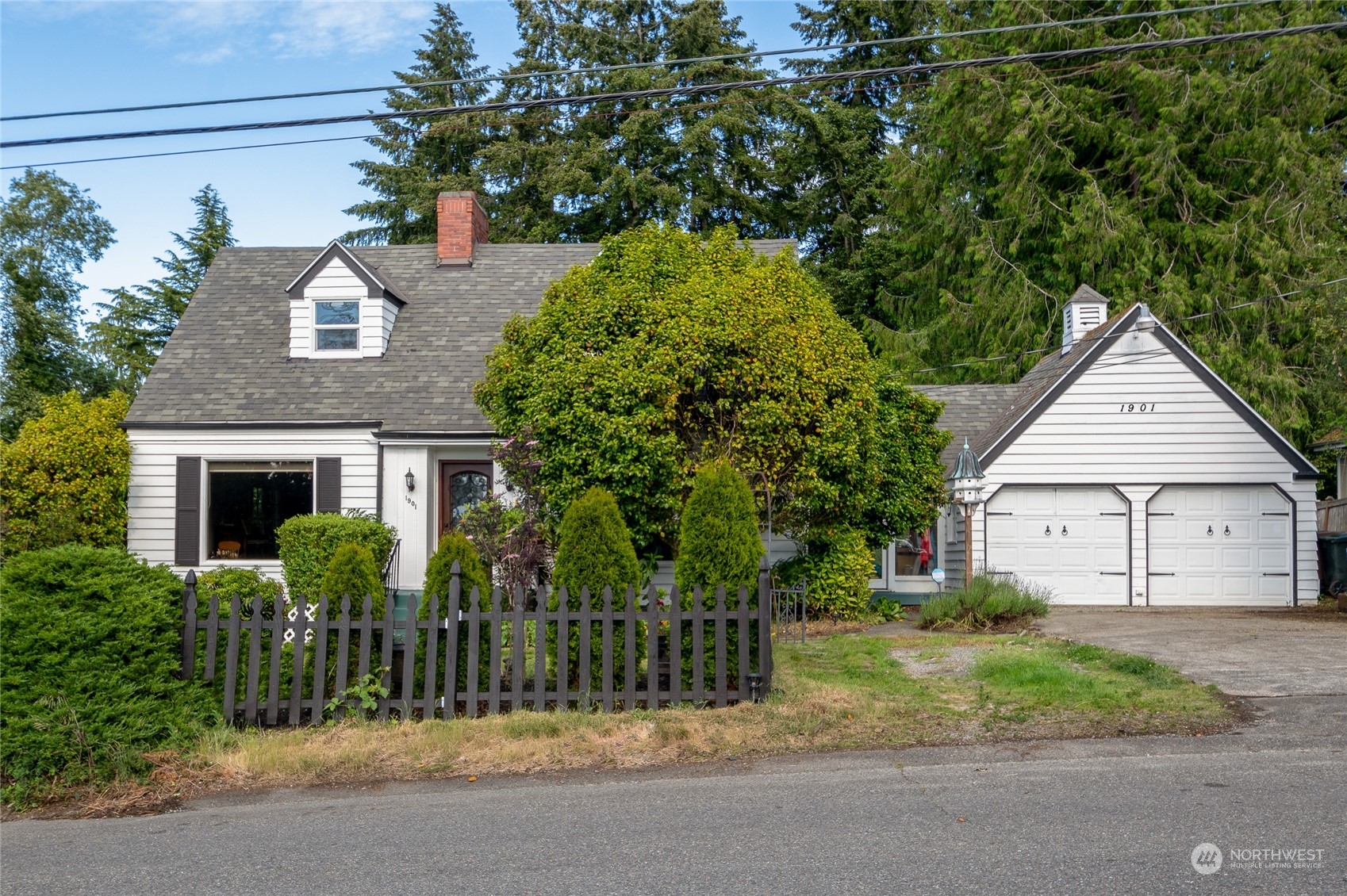 1901 Crystal Springs Road W