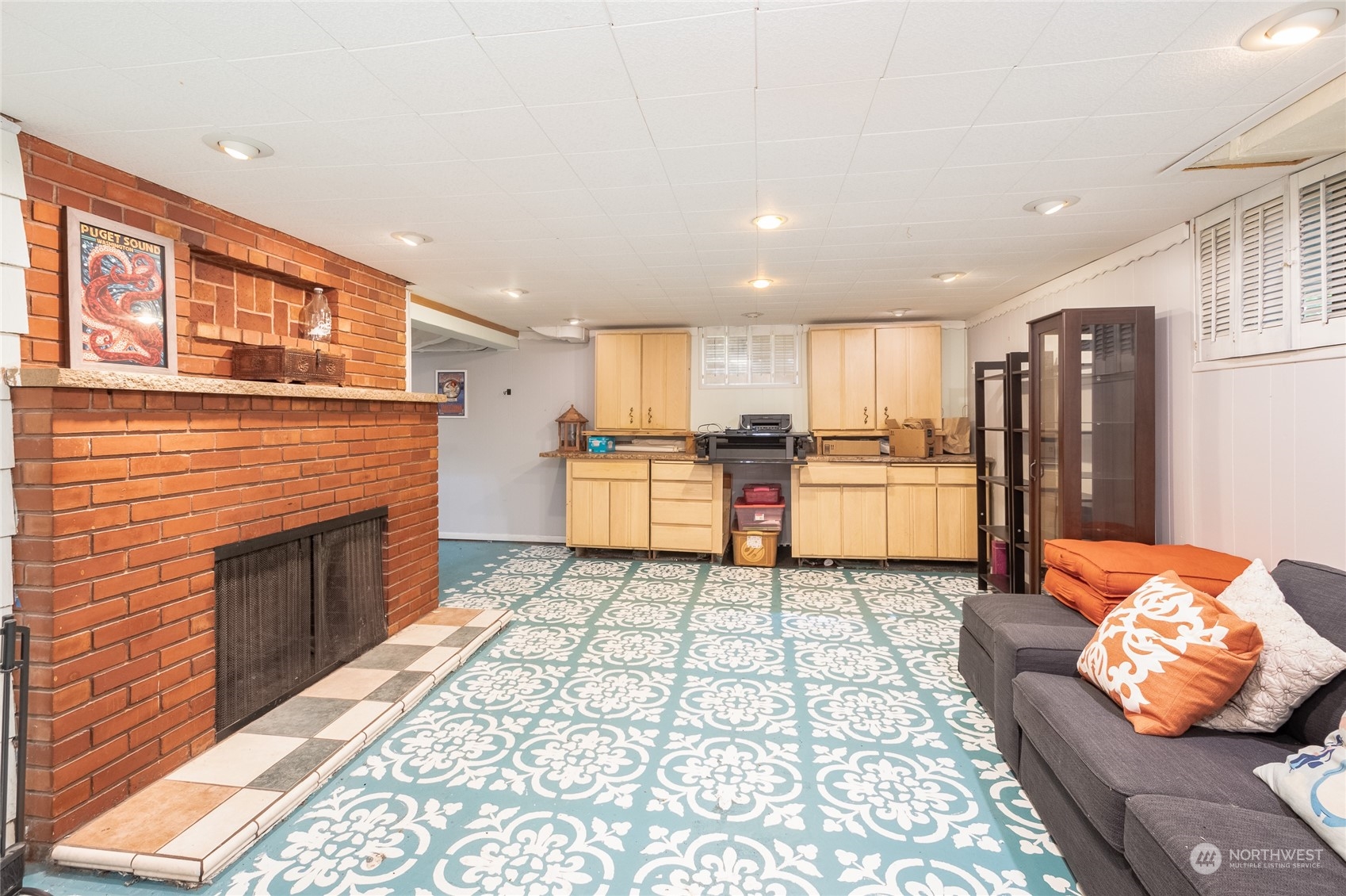 1901 Crystal Springs Road W