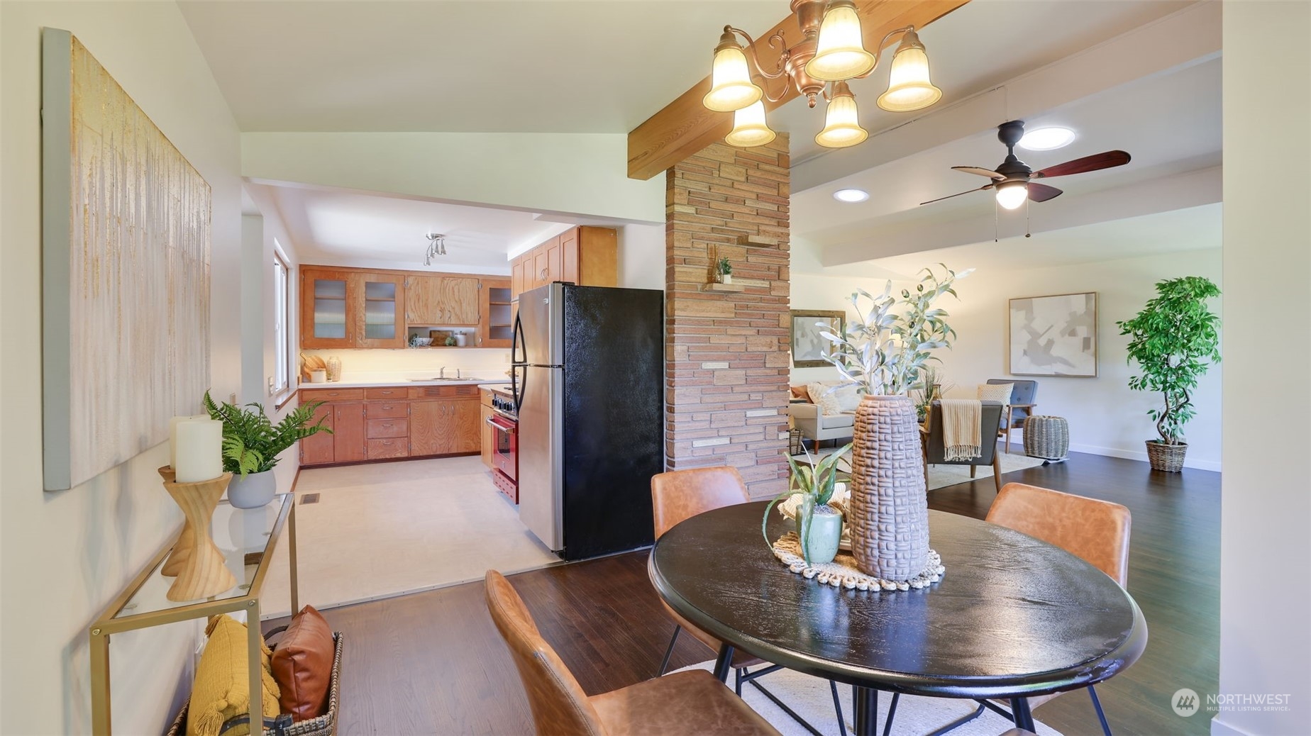 16818 Ambaum Boulevard S