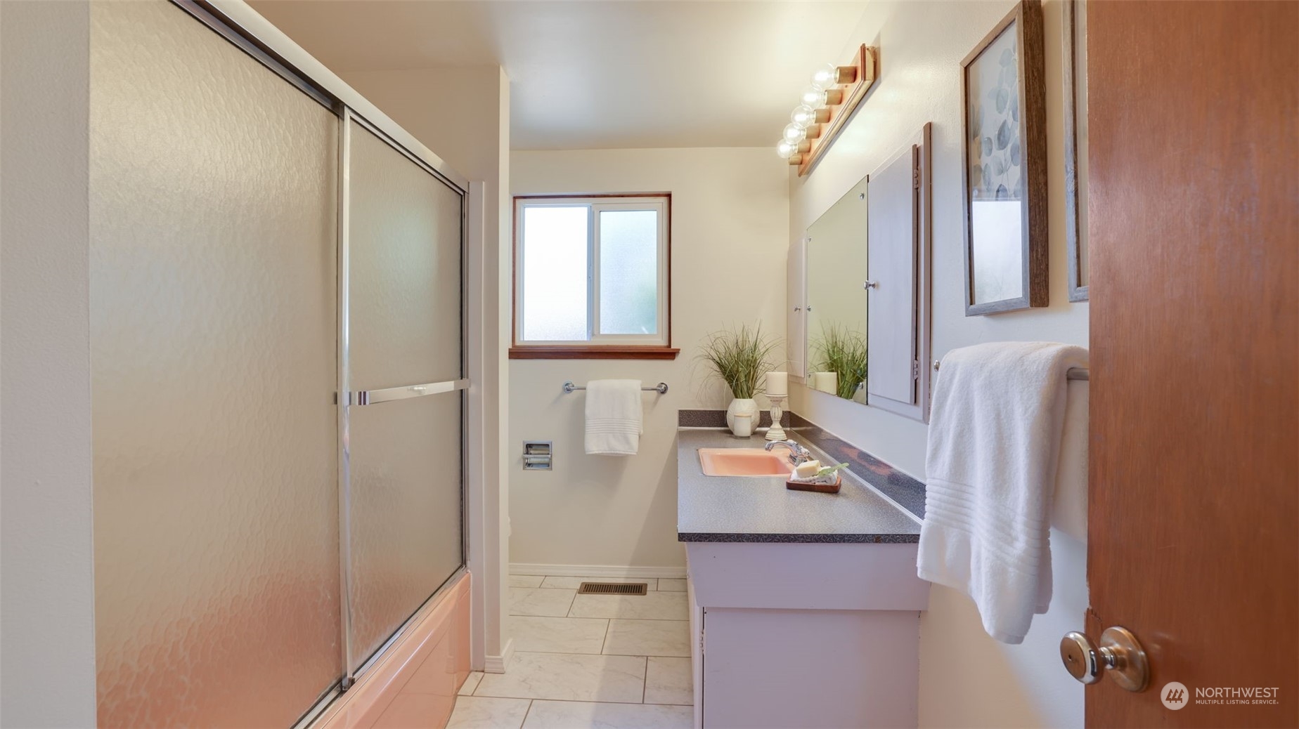 16818 Ambaum Boulevard S