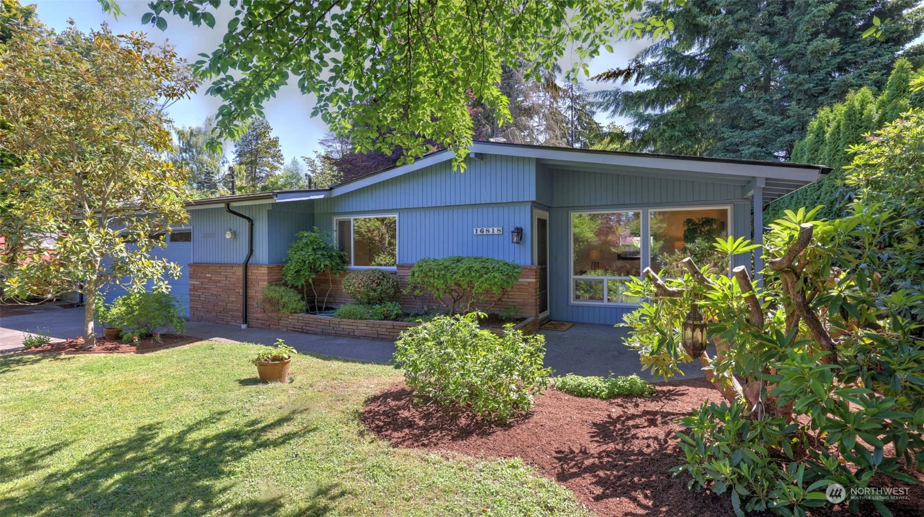 16818 Ambaum Boulevard S