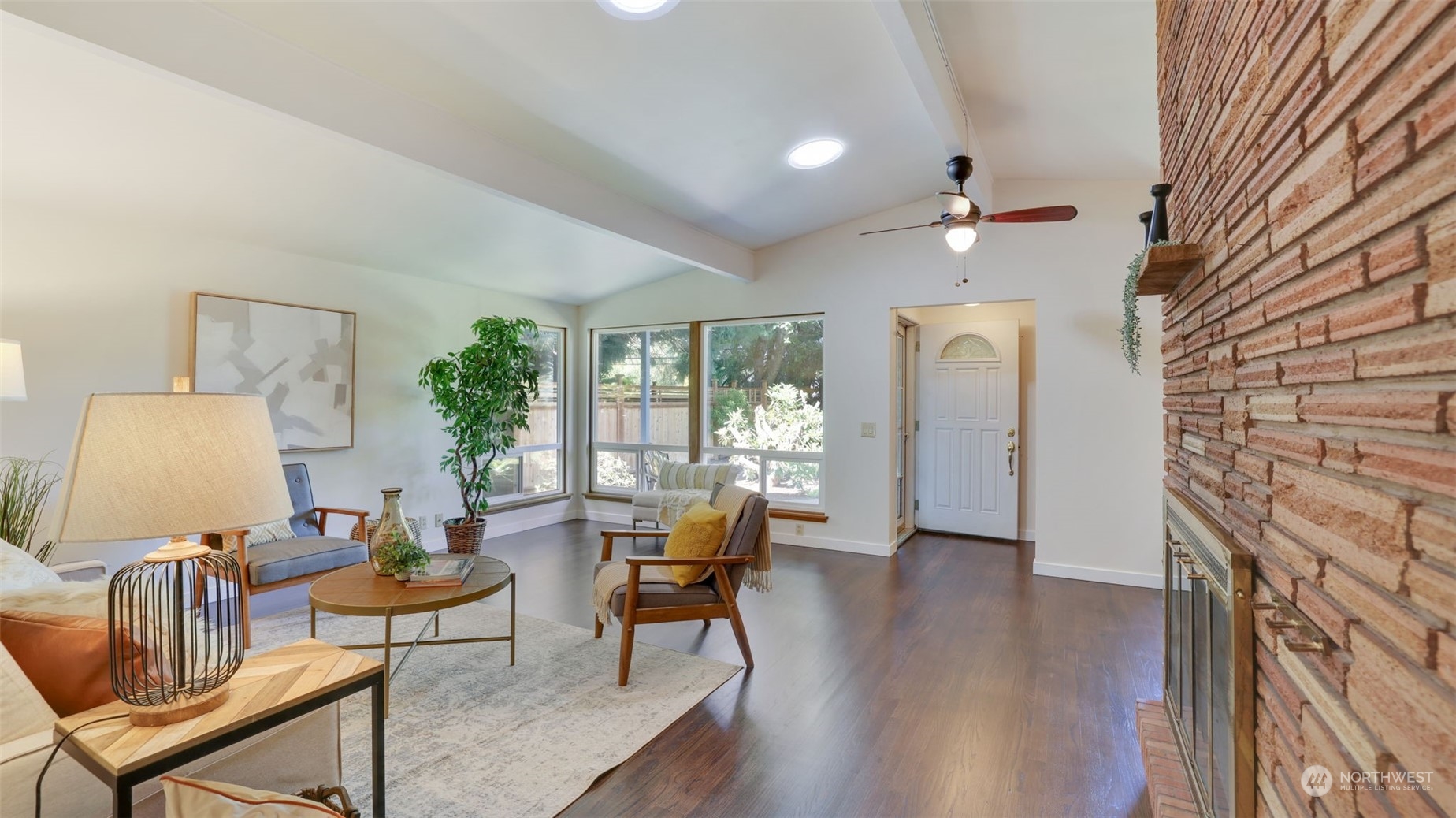 16818 Ambaum Boulevard S