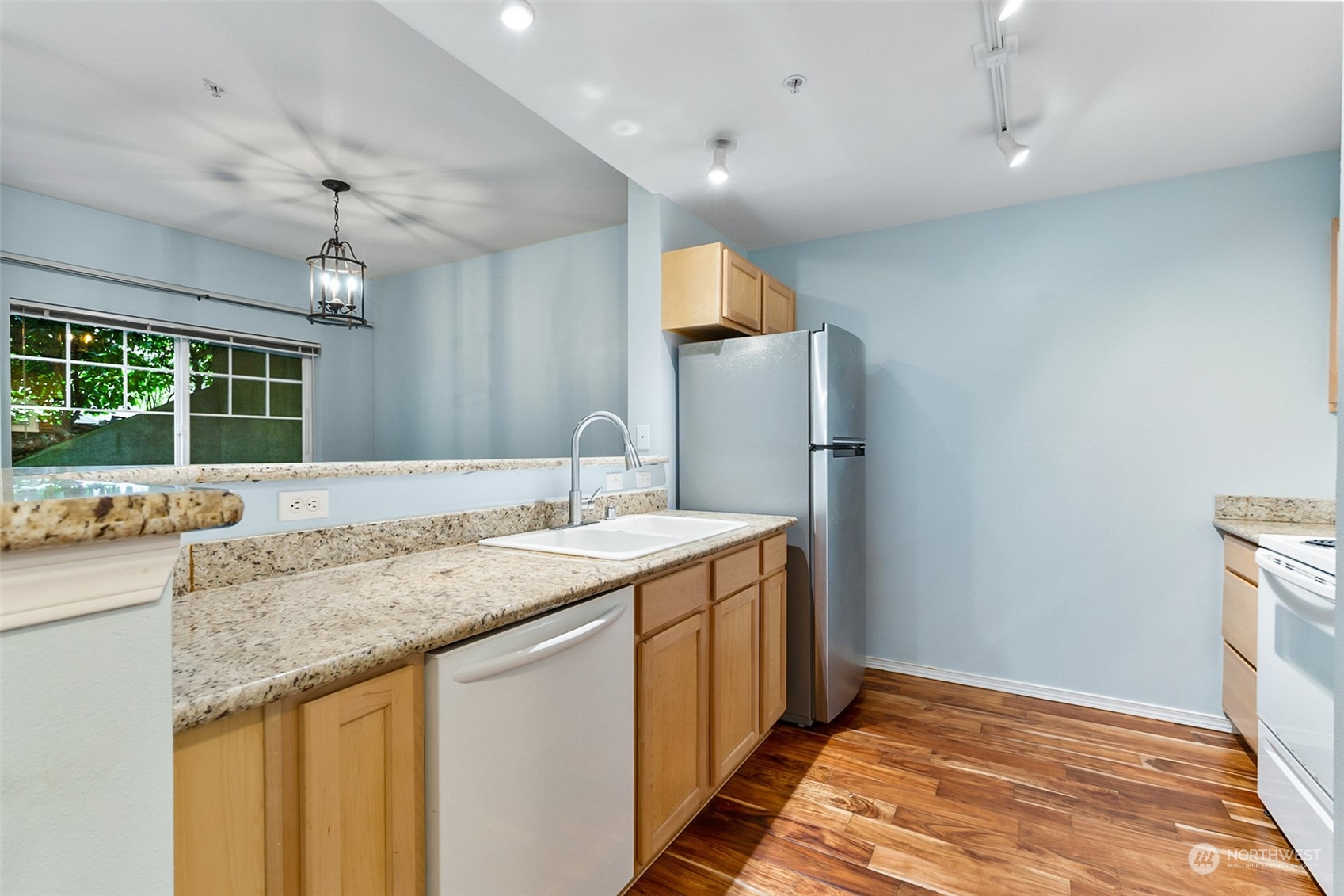 21507 42nd Avenue S Unit: E-8