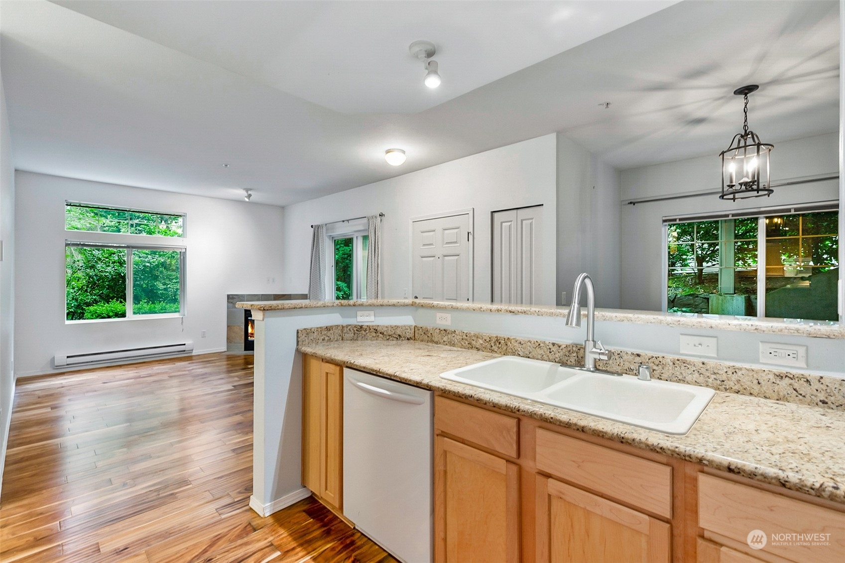 21507 42nd Avenue S Unit: E-8