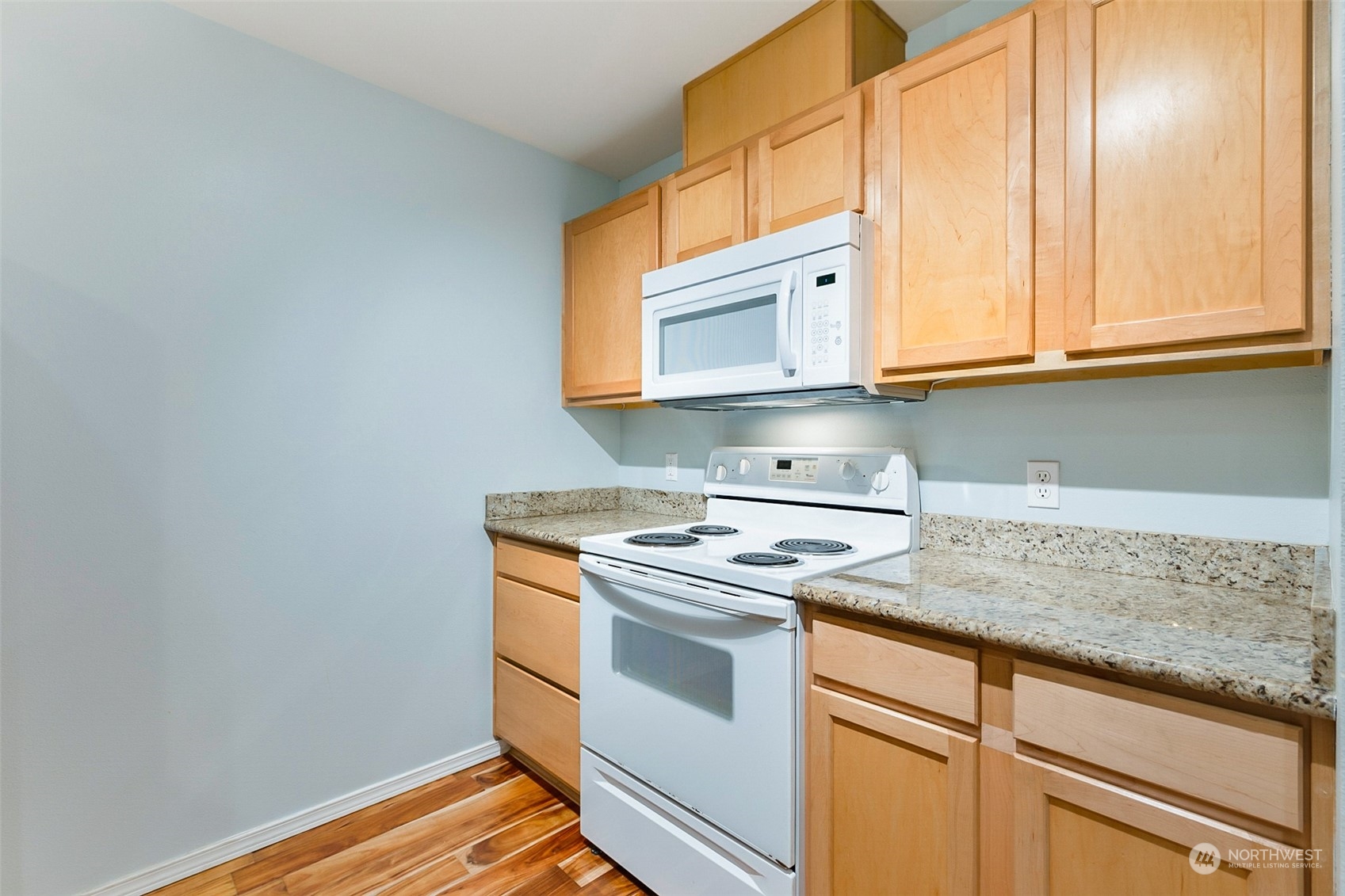 21507 42nd Avenue S Unit: E-8