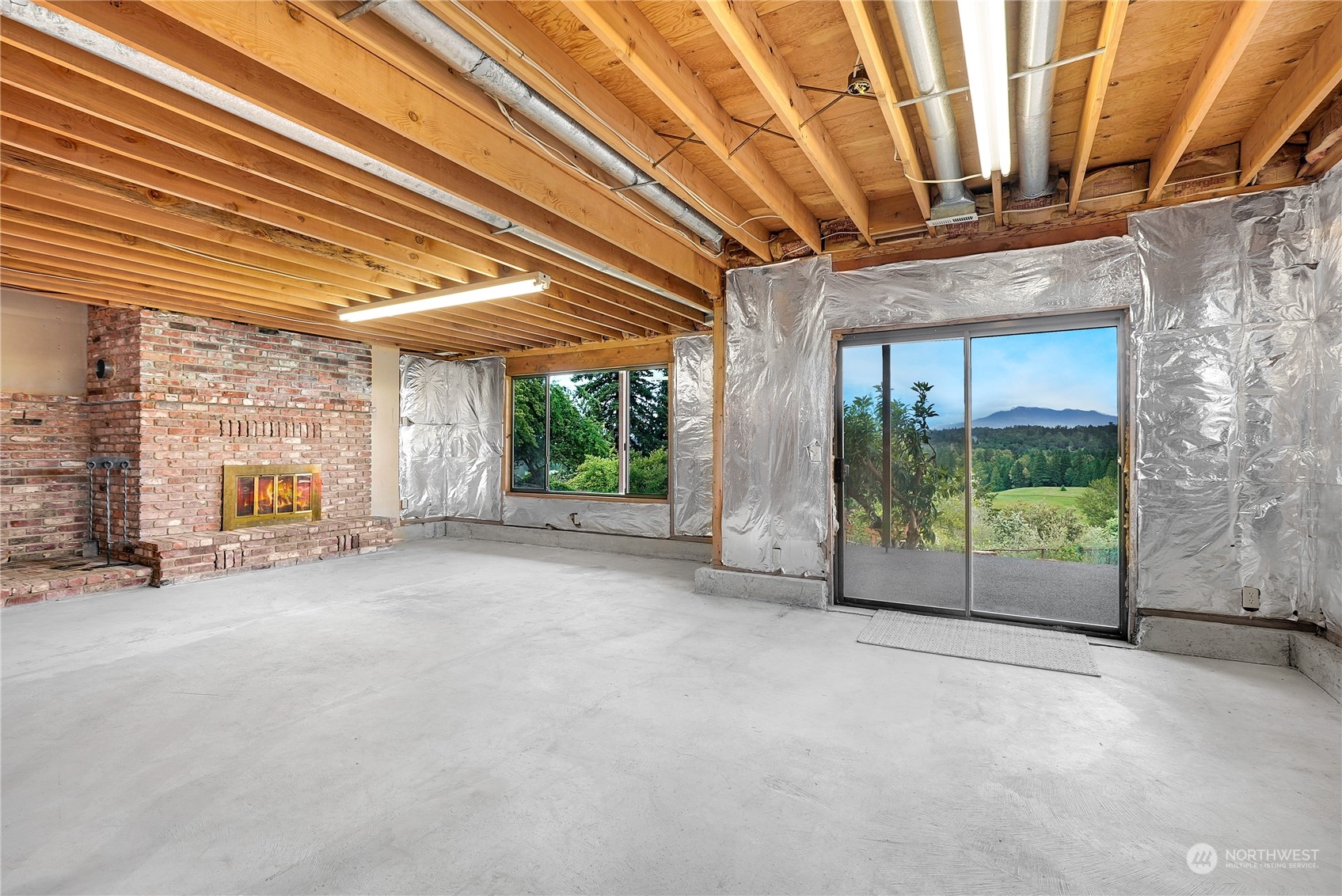 7631 129TH DRIVE SOUTHEAST
